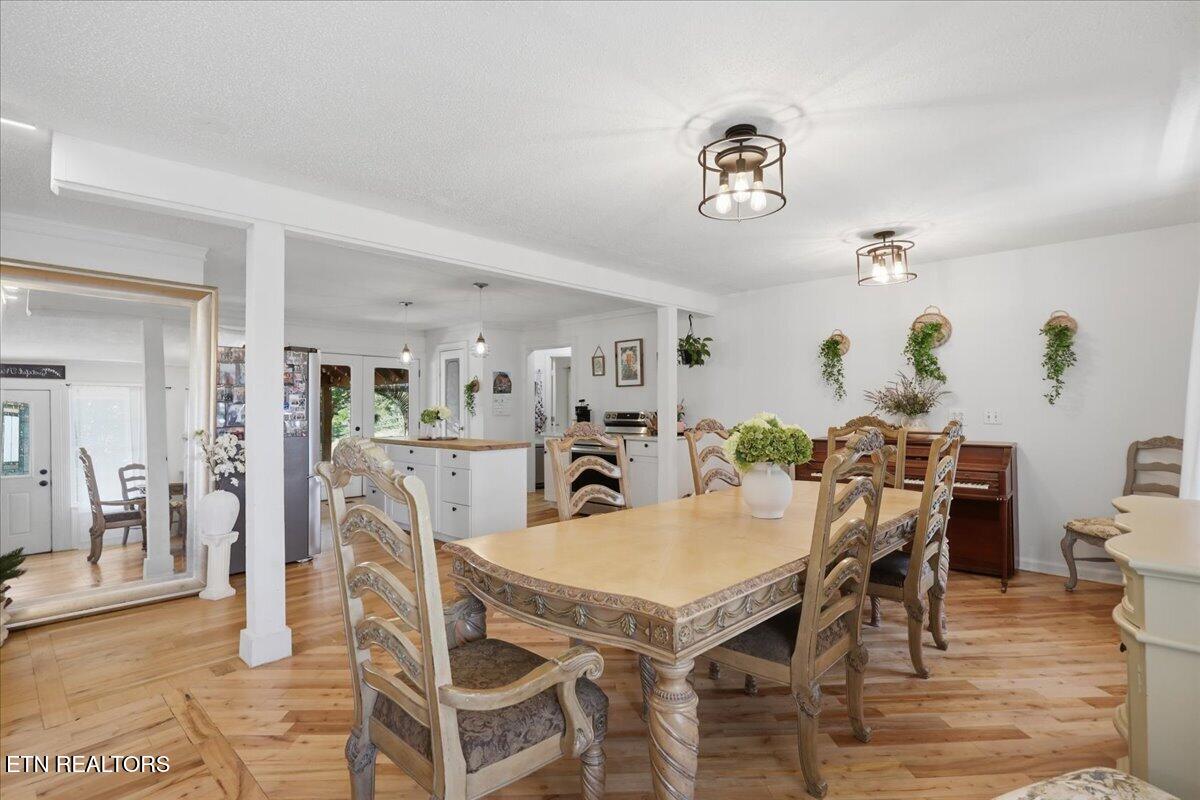 1689 Vaughn Road Lenoir City TN 37772