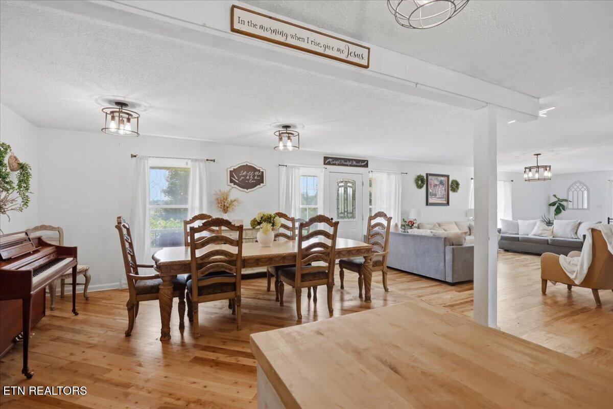1689 Vaughn Road Lenoir City TN 37772