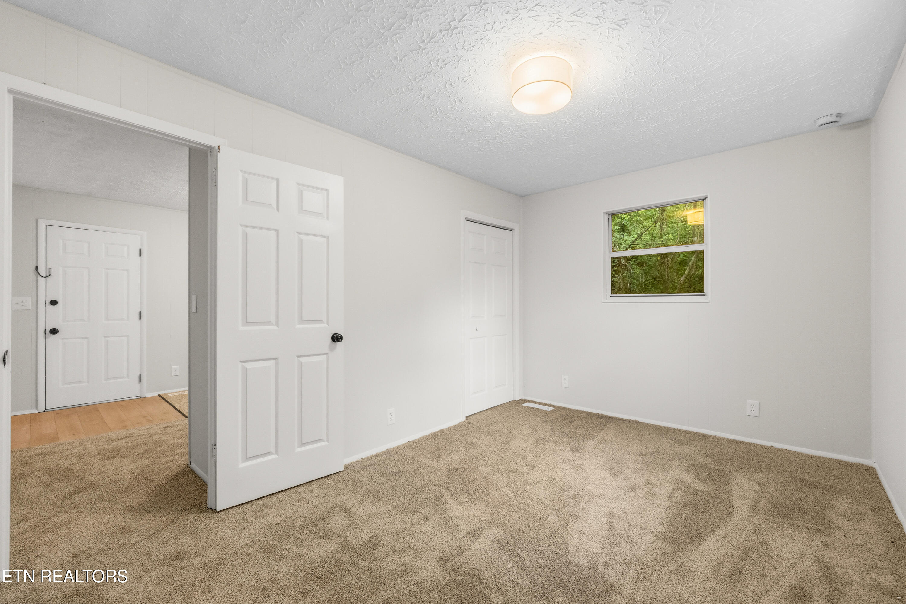 96 Olney Lane Oak Ridge TN 37830