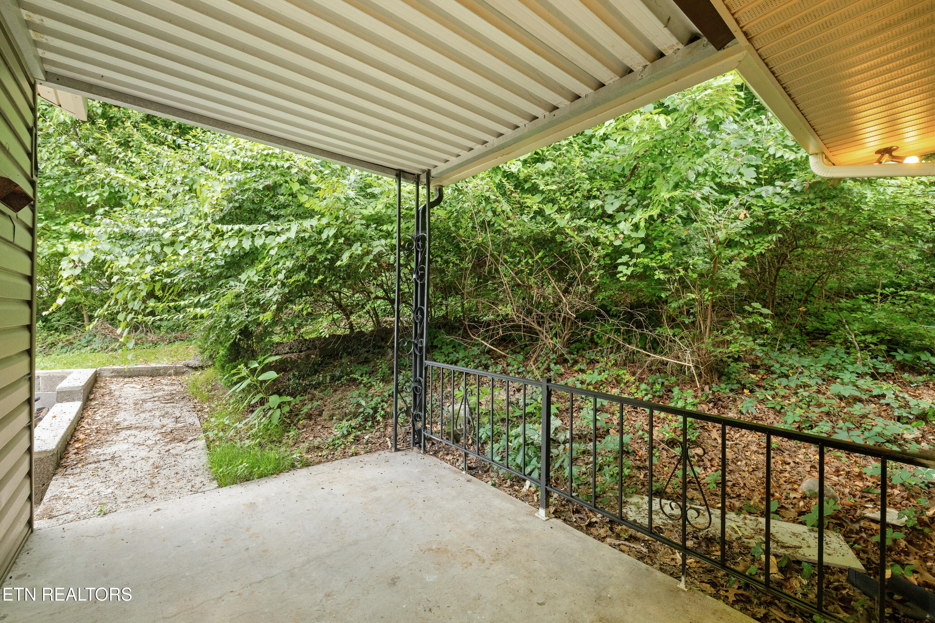 96 Olney Lane Oak Ridge TN 37830
