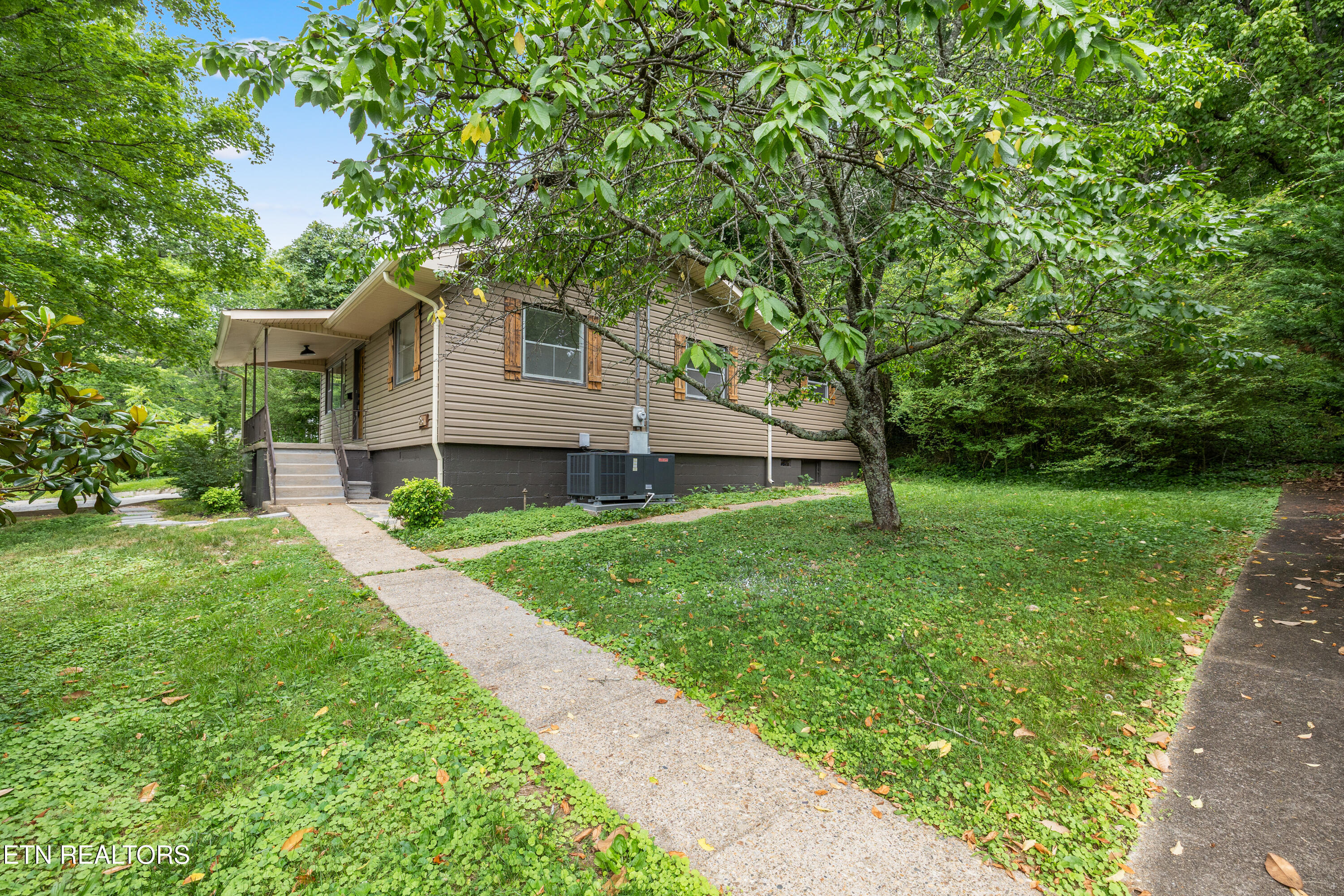 96 Olney Lane Oak Ridge TN 37830