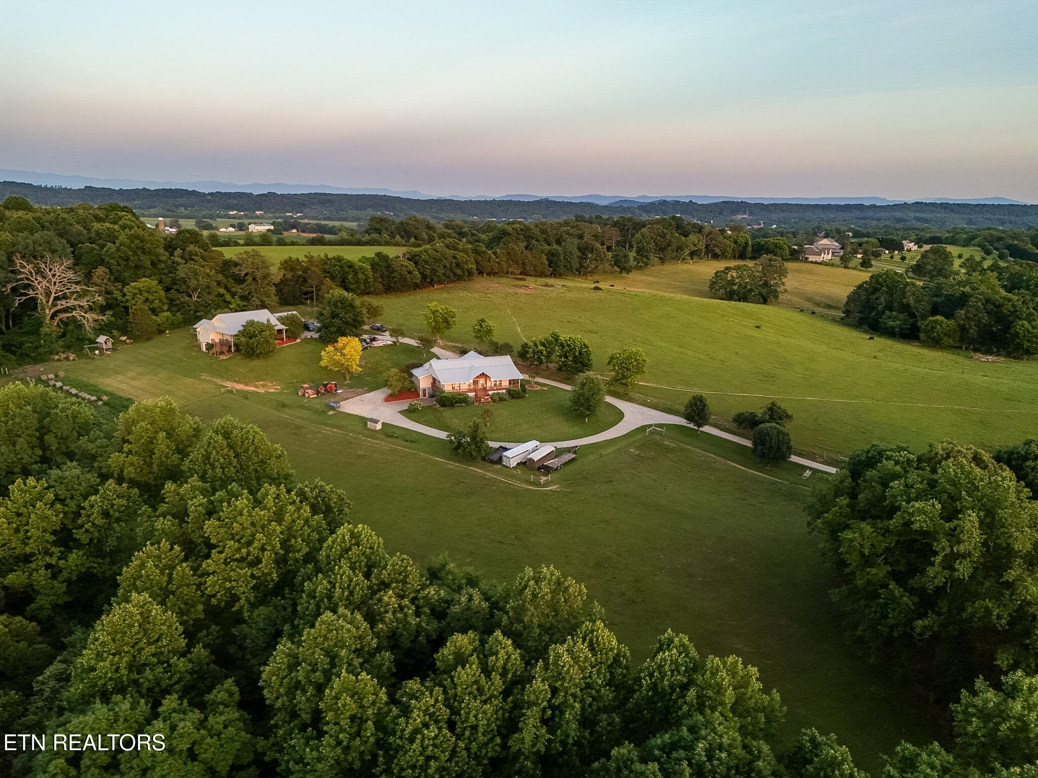 444 Highway 309 Niota TN 37826