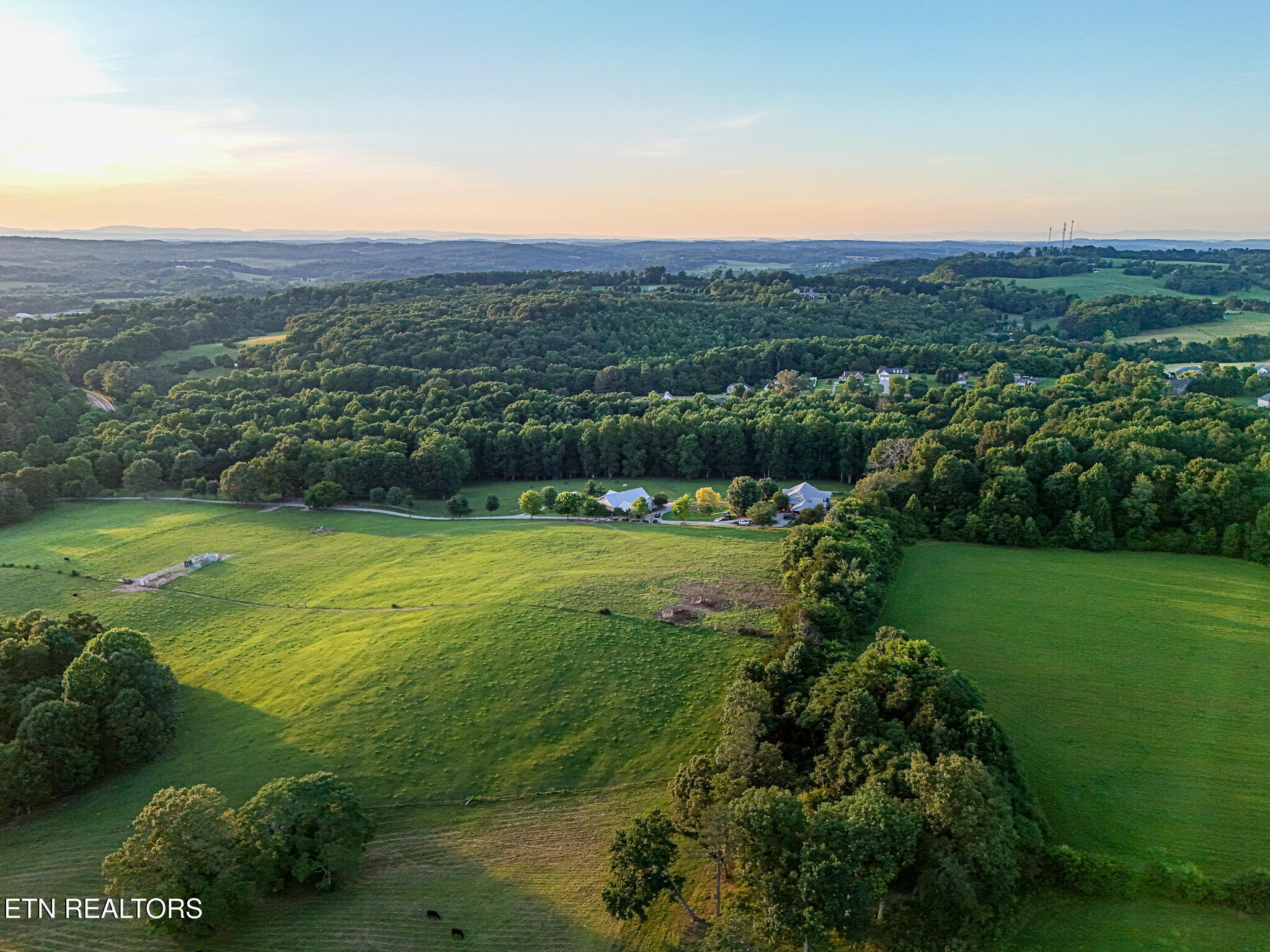 444 Highway 309 Niota TN 37826