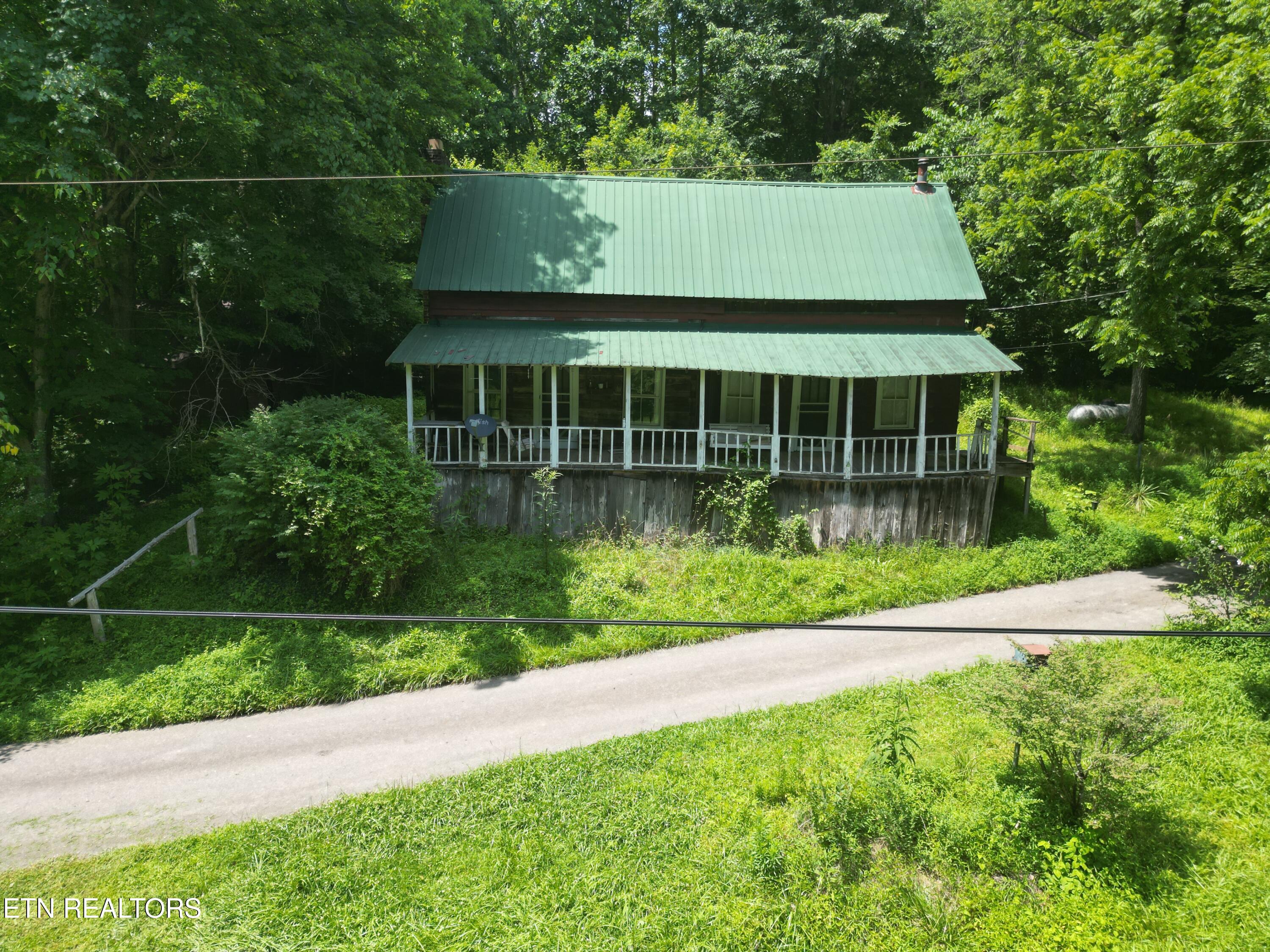 1566 Hawk Lane Seymour TN 37865