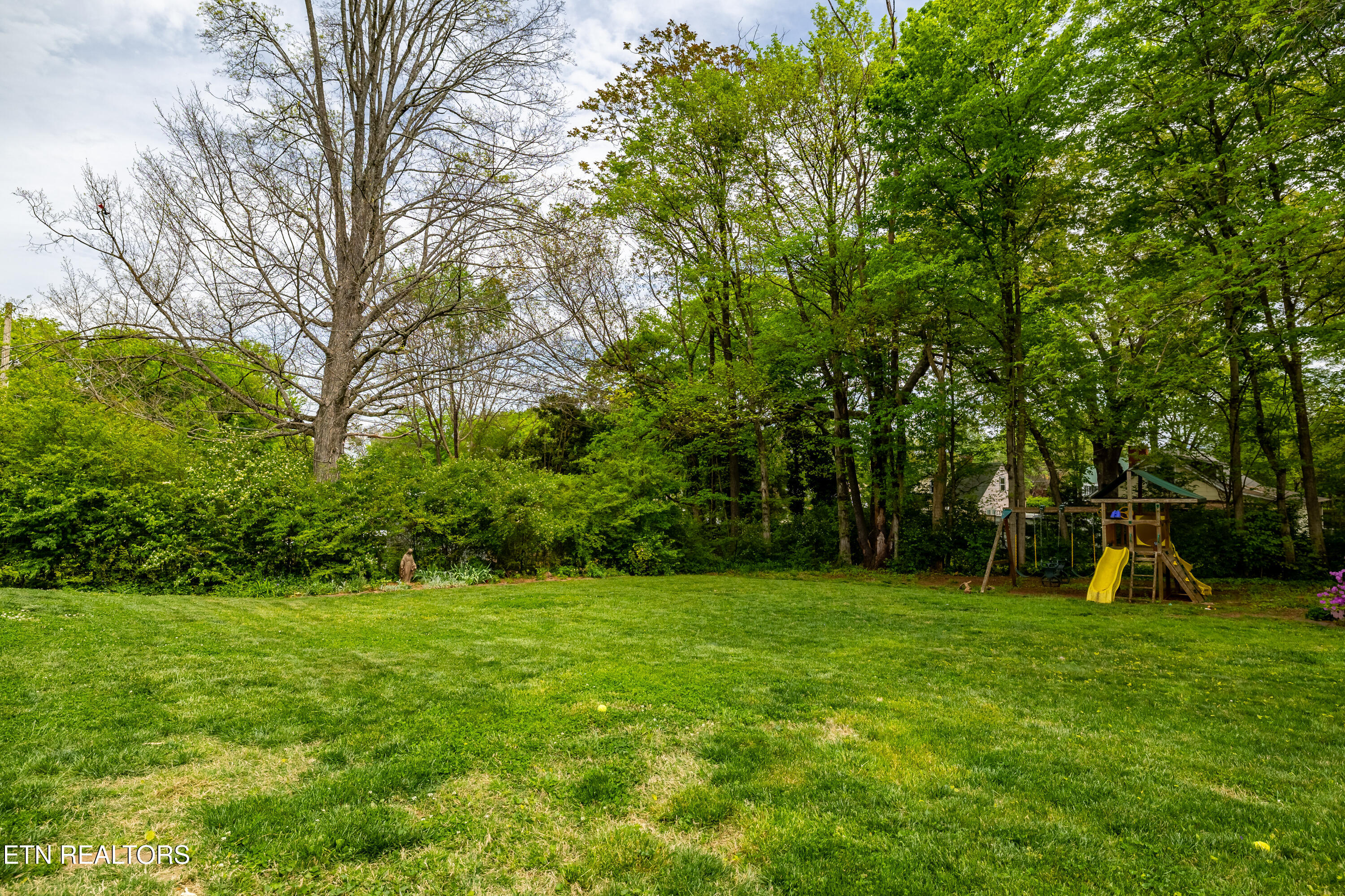 910 Mountain View Avenue Maryville TN 37803