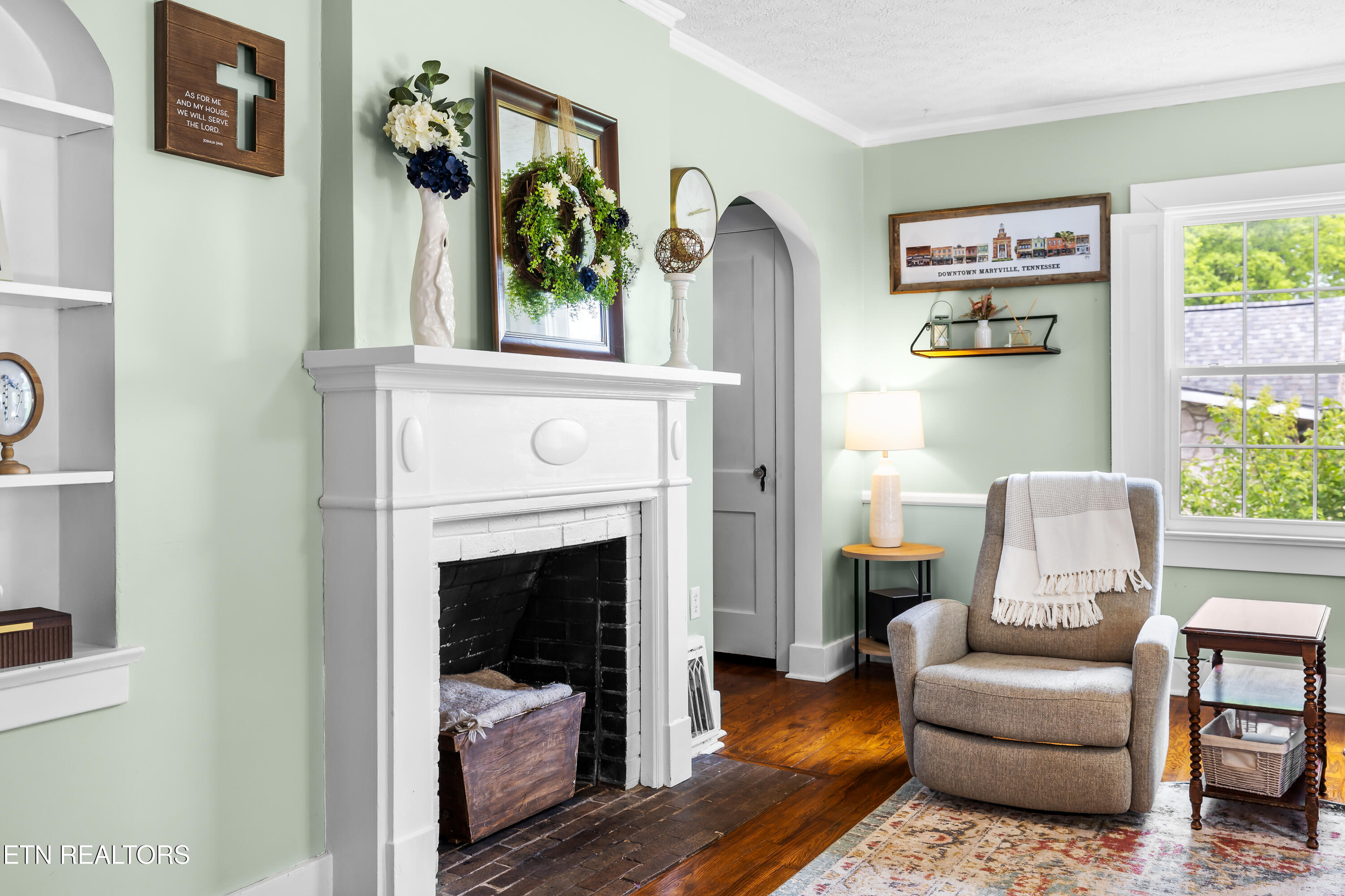 910 Mountain View Avenue Maryville TN 37803