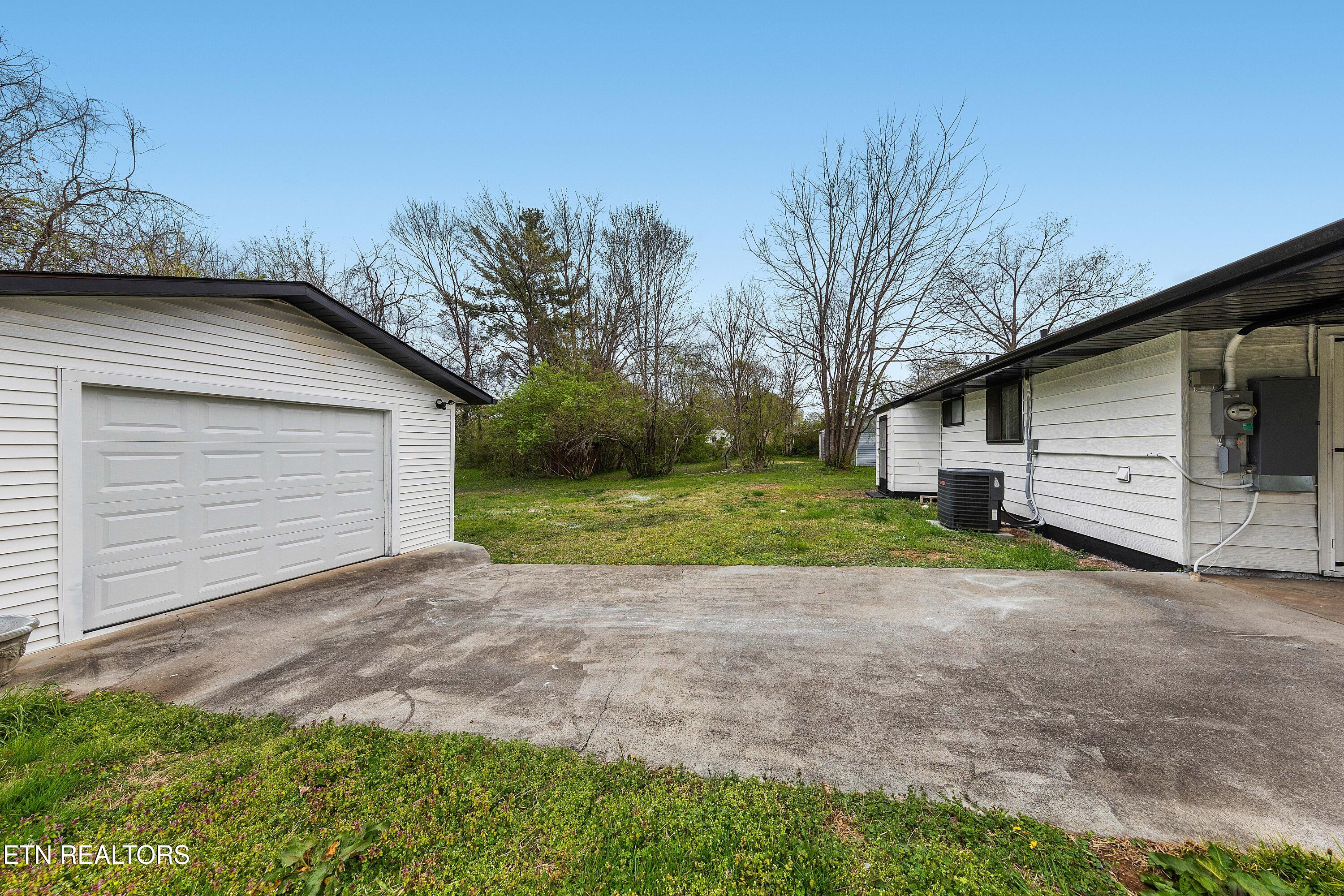 206 Butler Road Oak Ridge TN 37830