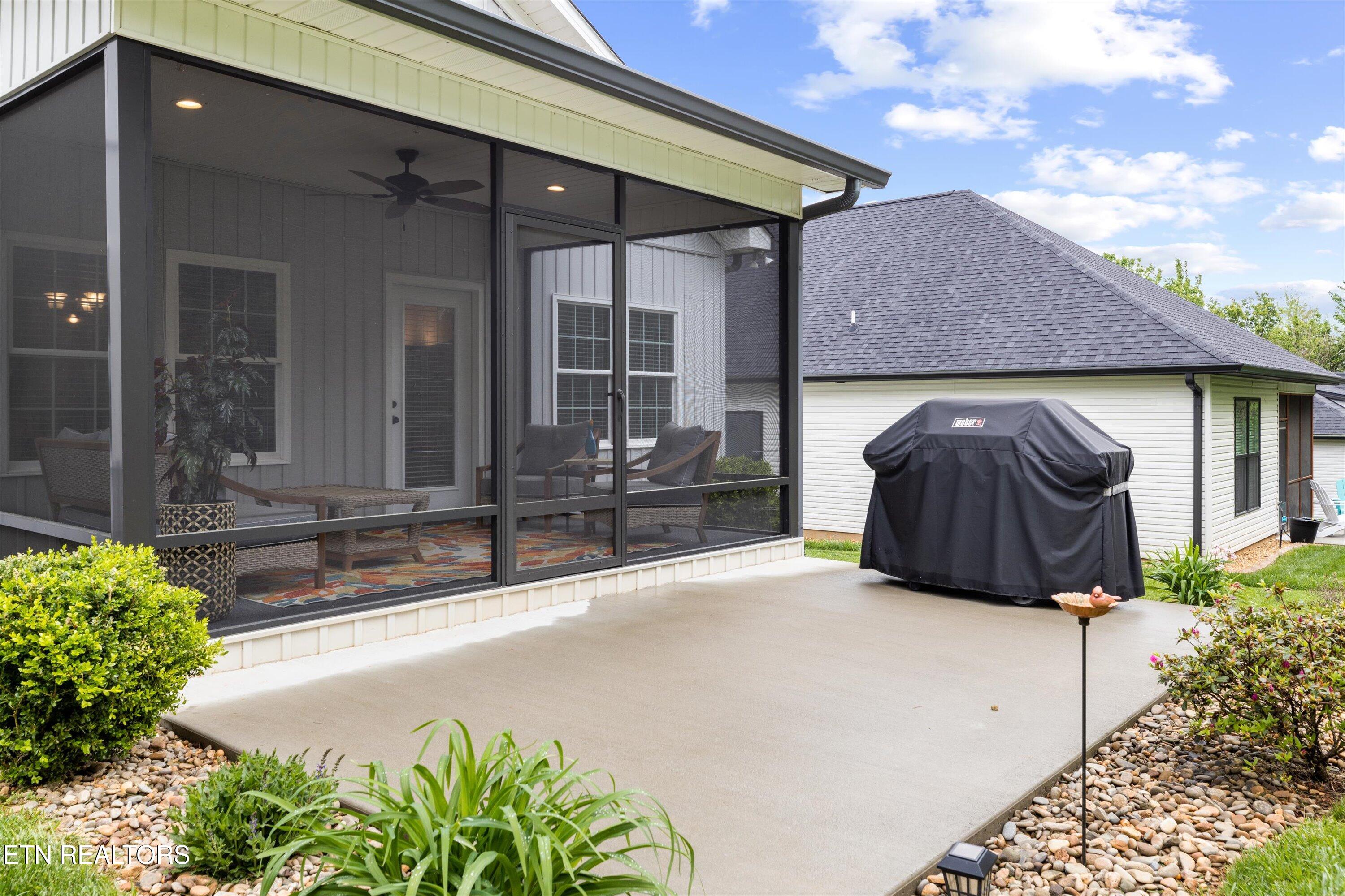 208 Ogana Lane Loudon TN 37774