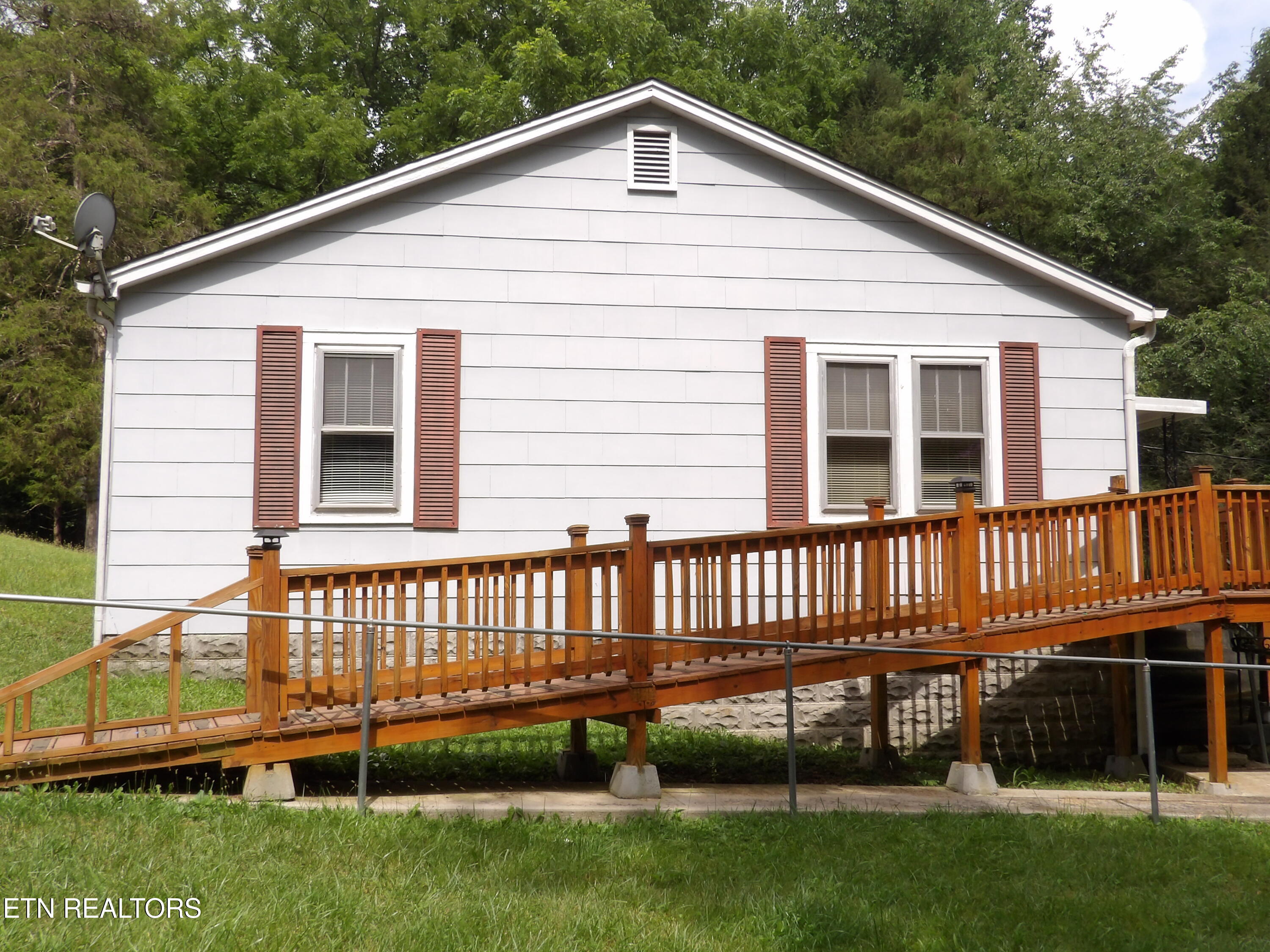 204 Bolton Hollow Road Harrogate TN 37752