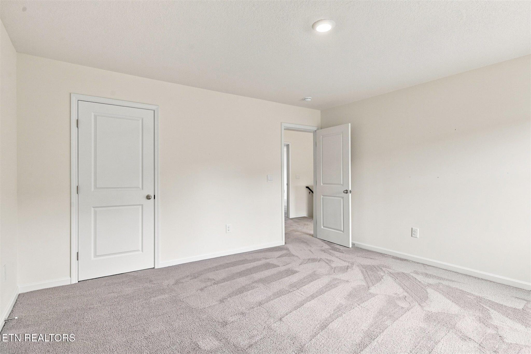402 Villages At Hinds Creek Lane Clinton TN 37716