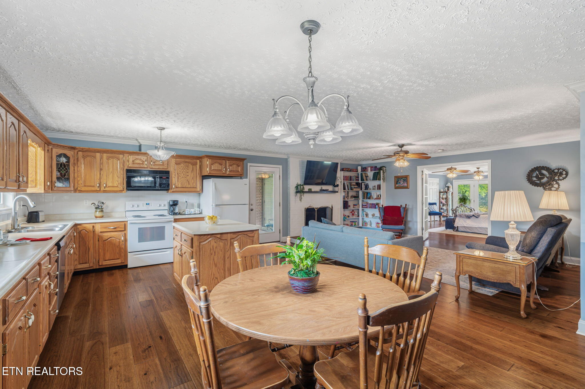 9402 Johnson Road Strawberry Plains TN 37871