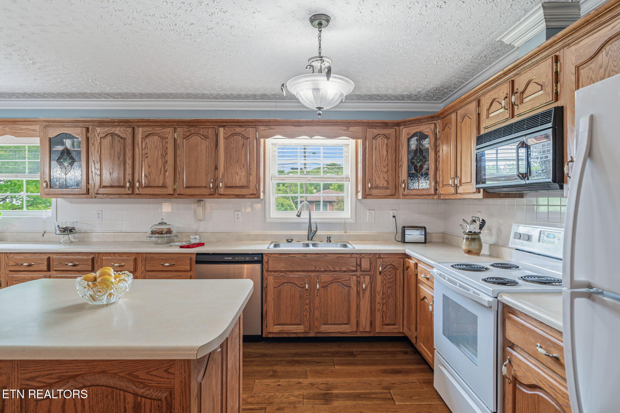 9402 Johnson Road Strawberry Plains TN 37871