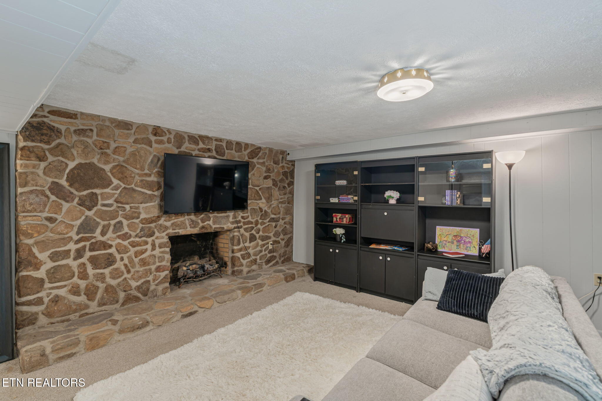 9402 Johnson Road Strawberry Plains TN 37871