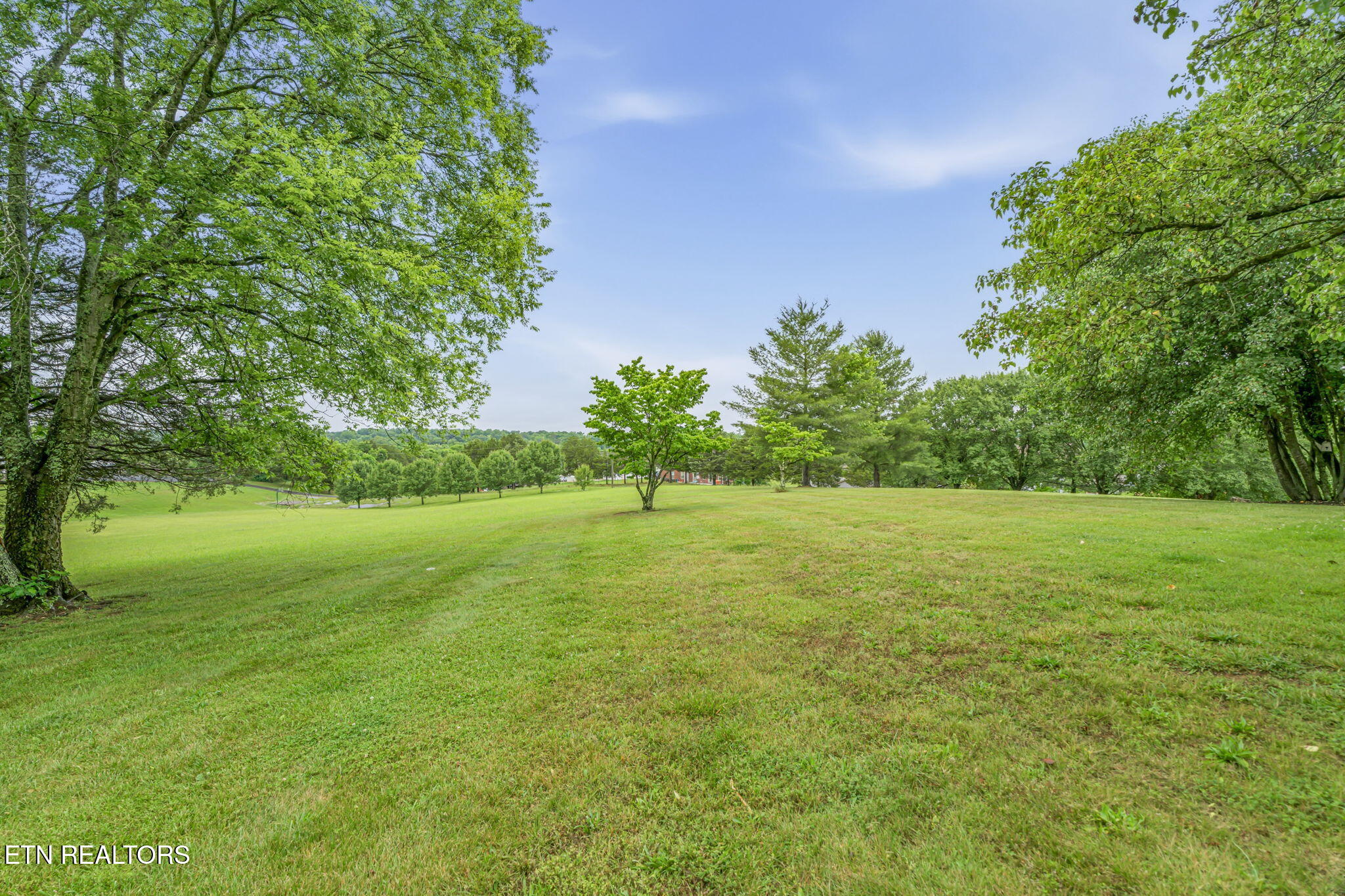 9402 Johnson Road Strawberry Plains TN 37871