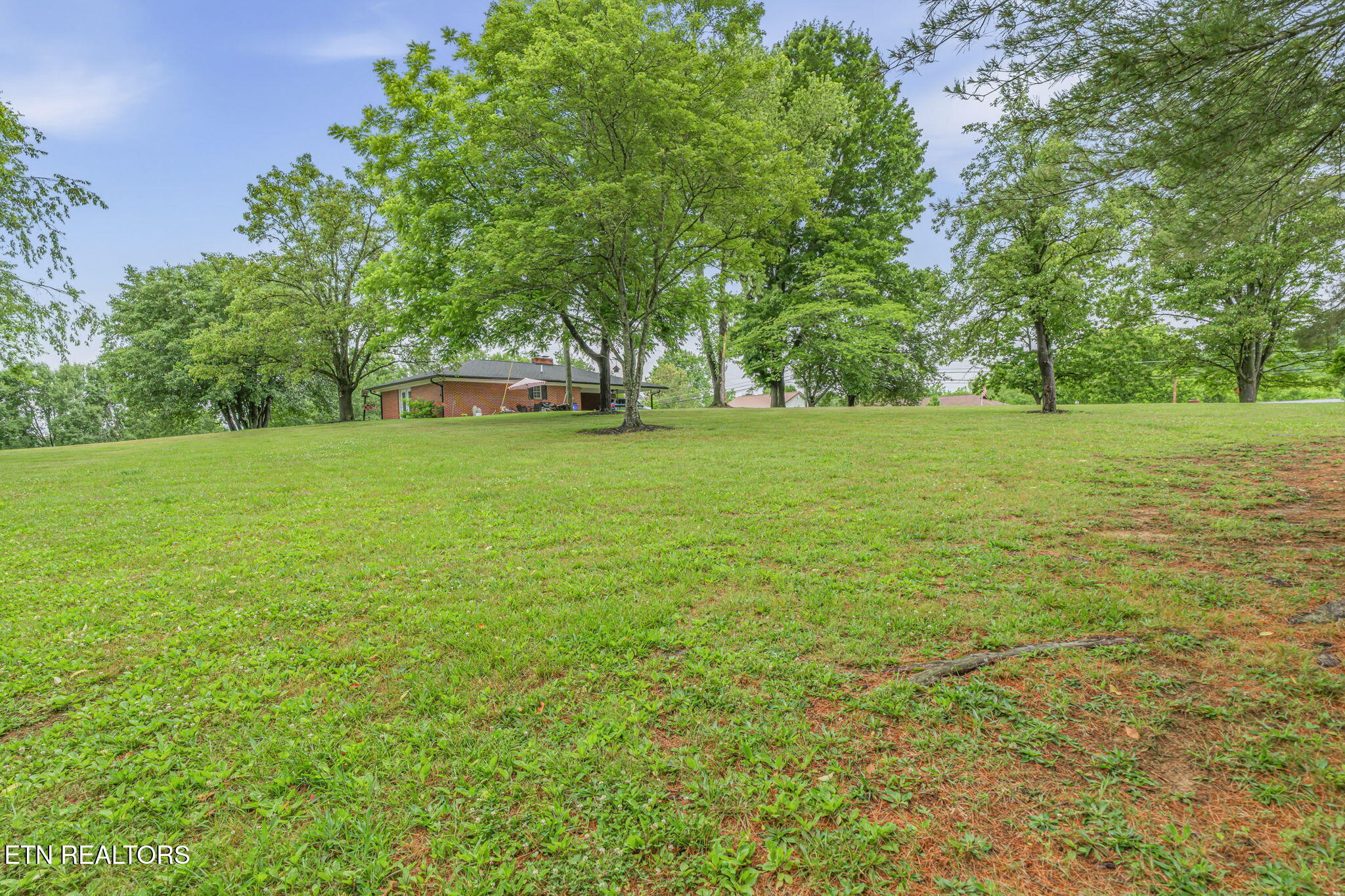 9402 Johnson Road Strawberry Plains TN 37871