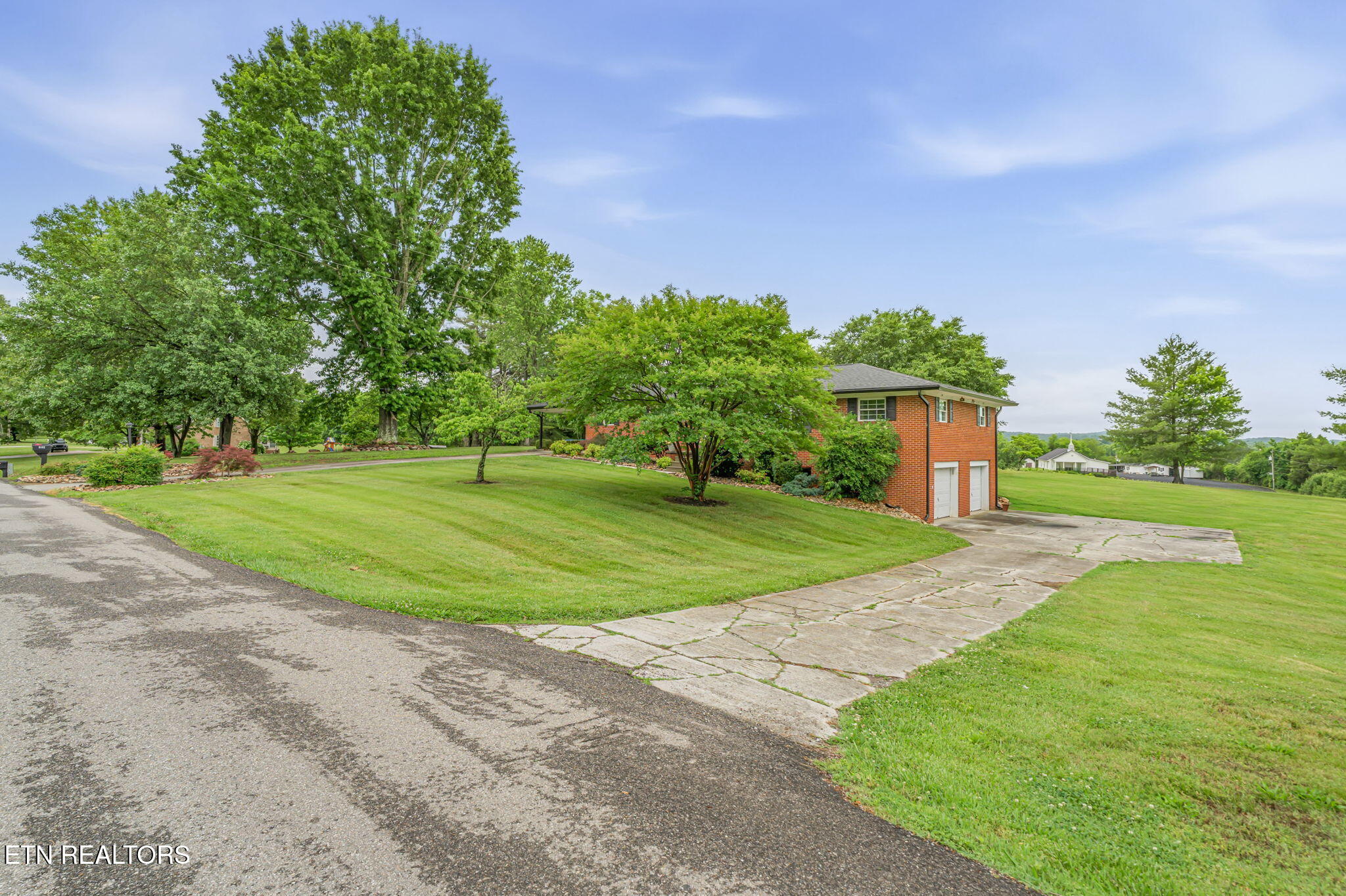 9402 Johnson Road Strawberry Plains TN 37871