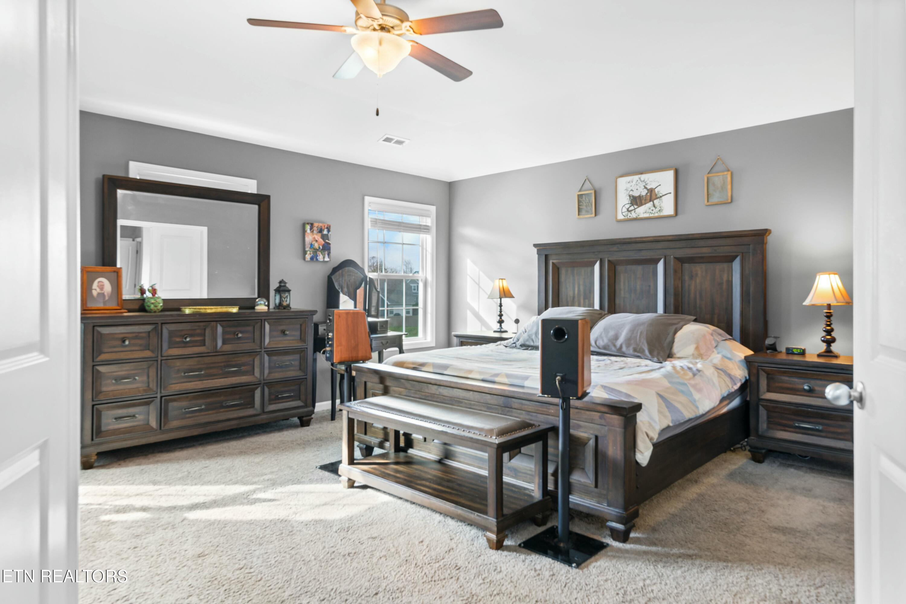 9939 Hummingbird Lane Knoxville TN 37923