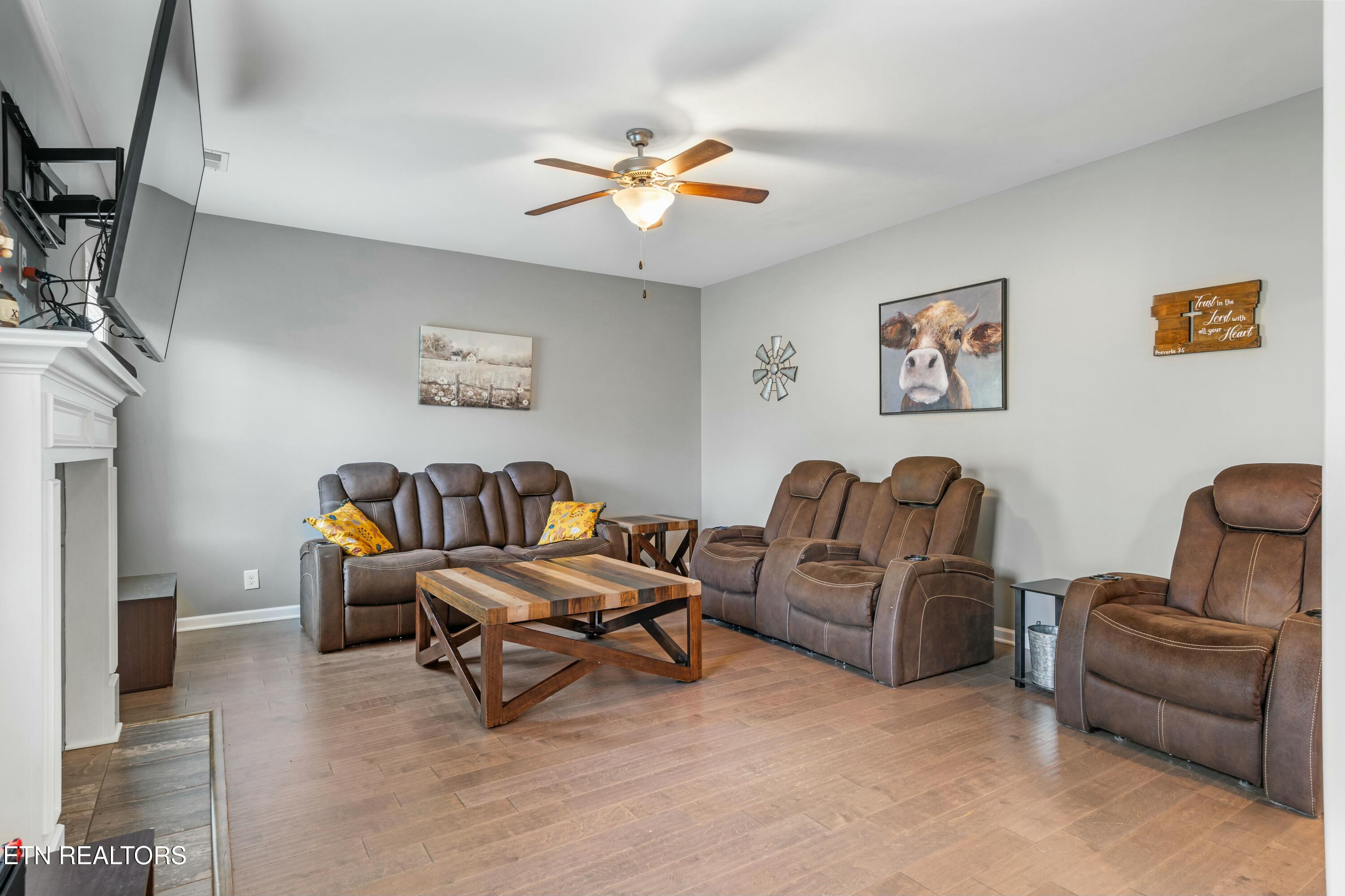 9939 Hummingbird Lane Knoxville TN 37923