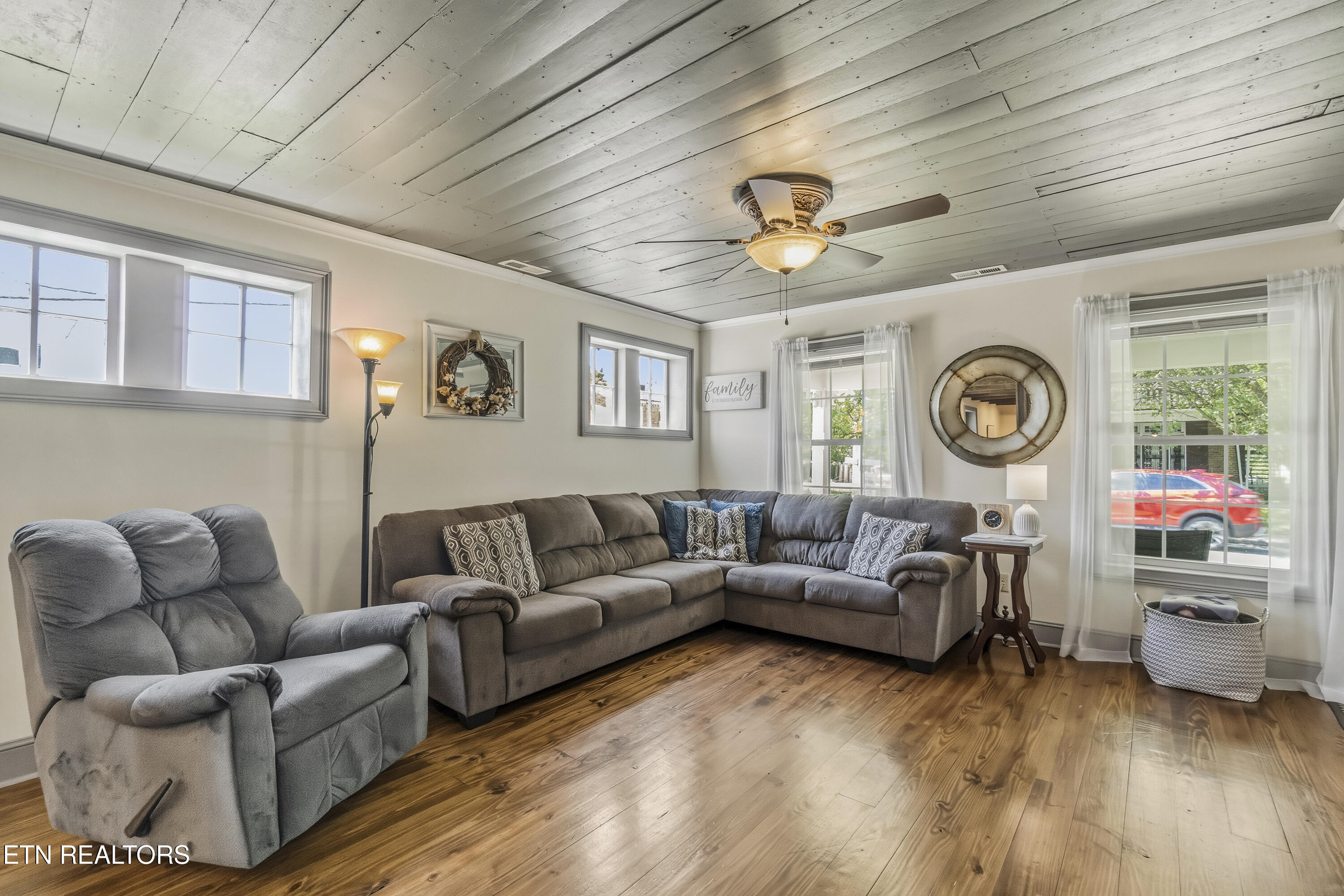 217 S Irish Street Greeneville TN 37743