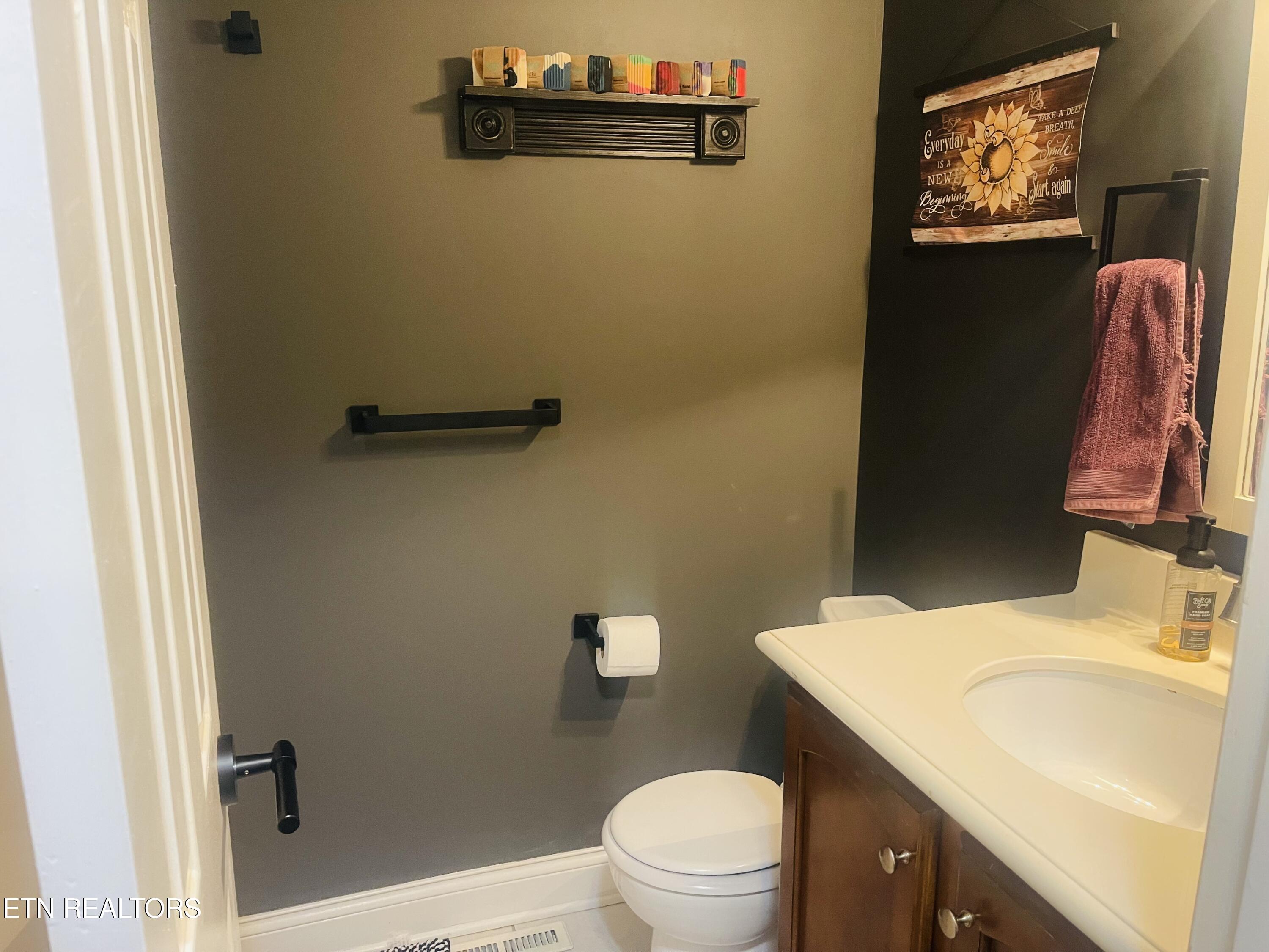 812 Summerdale Drive Knoxville TN 37934