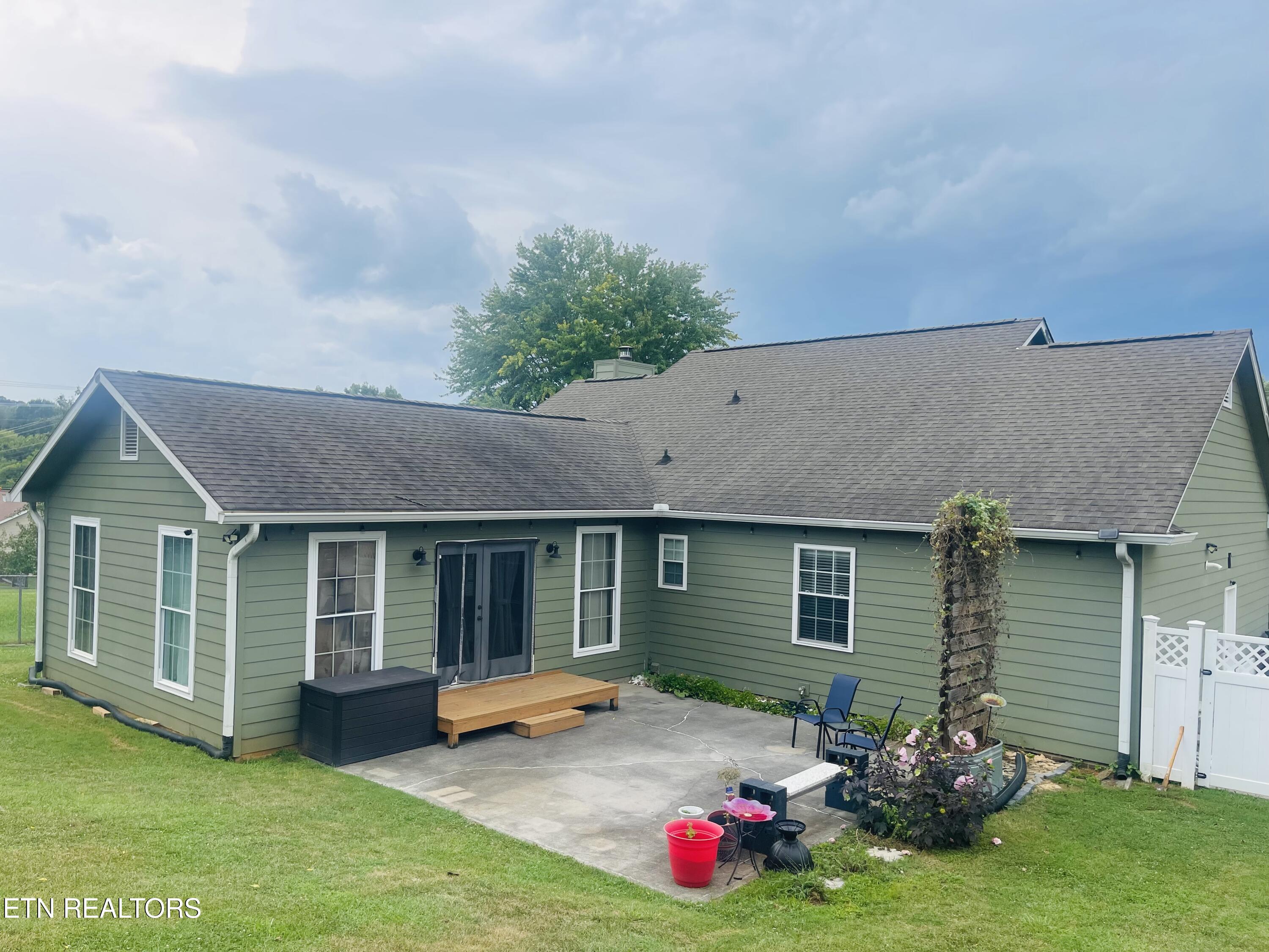 812 Summerdale Drive Knoxville TN 37934