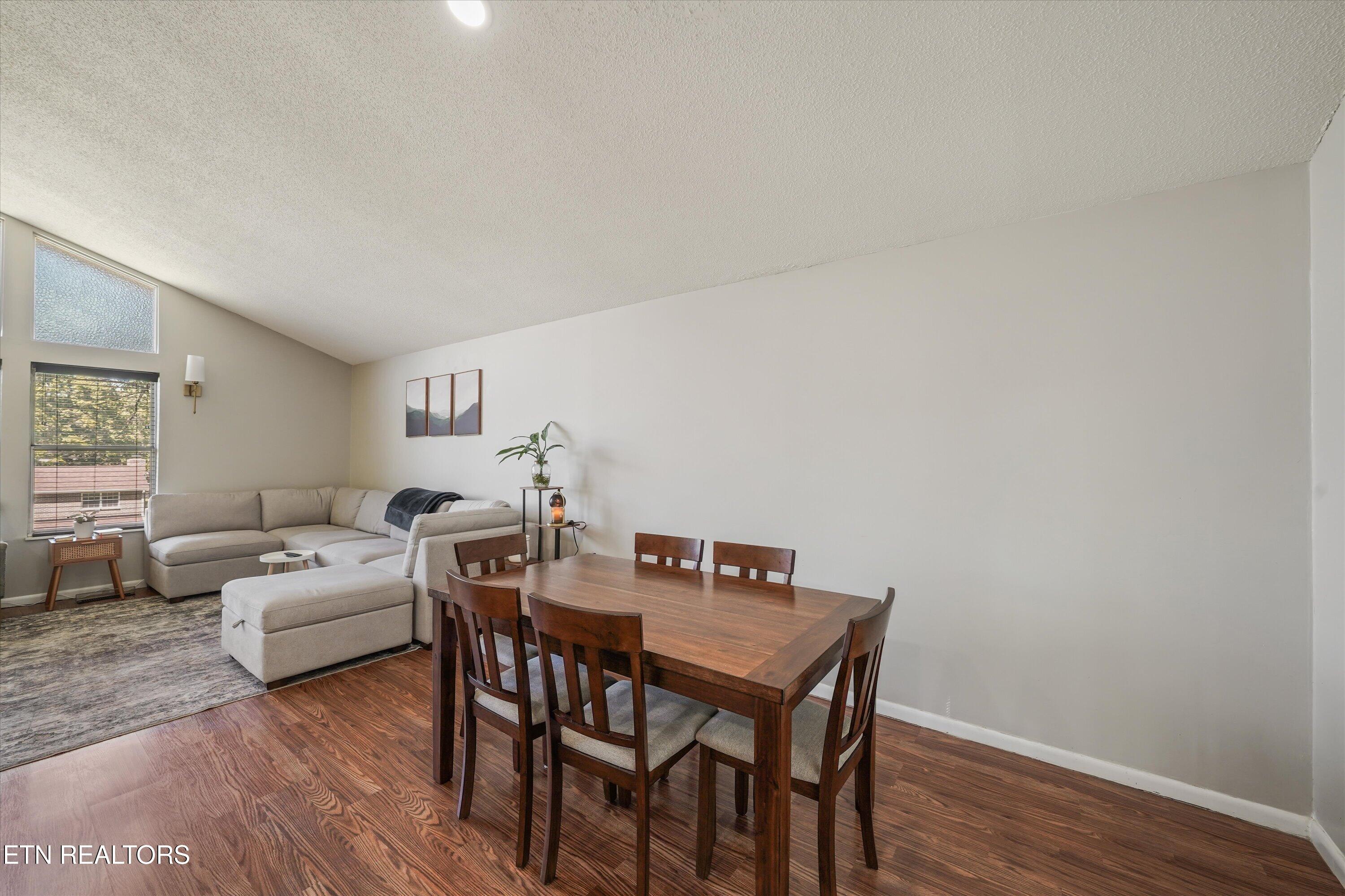 8804 Mallow Drive Knoxville TN 37922