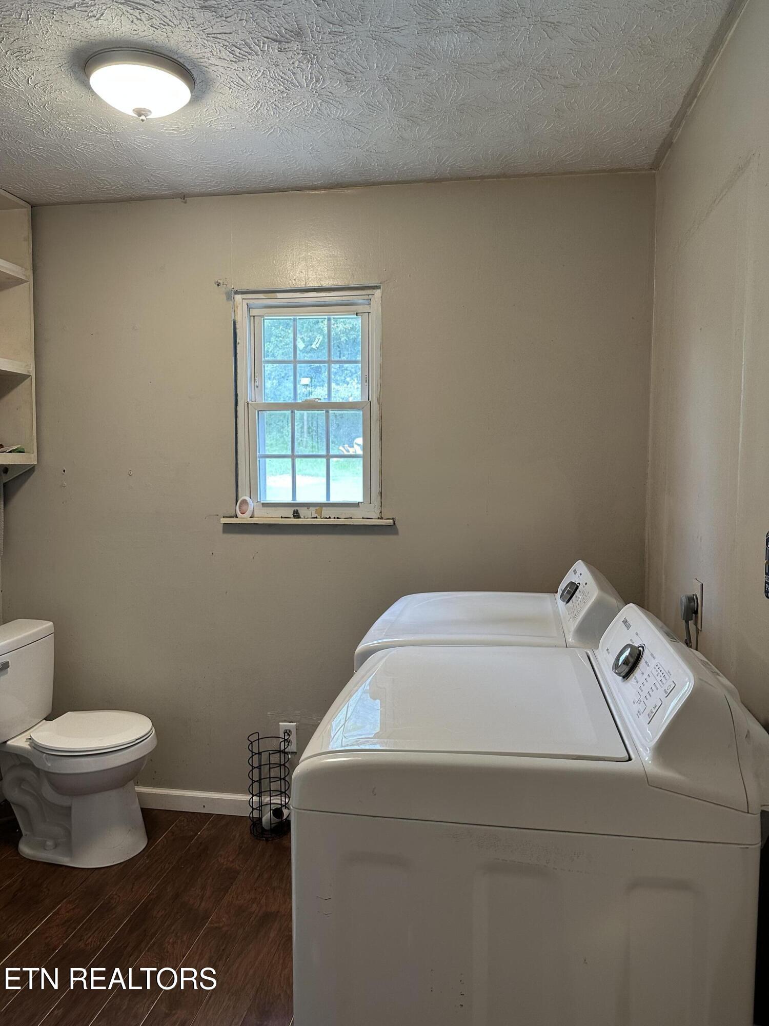 233 Watkins Lane Jacksboro TN 37757