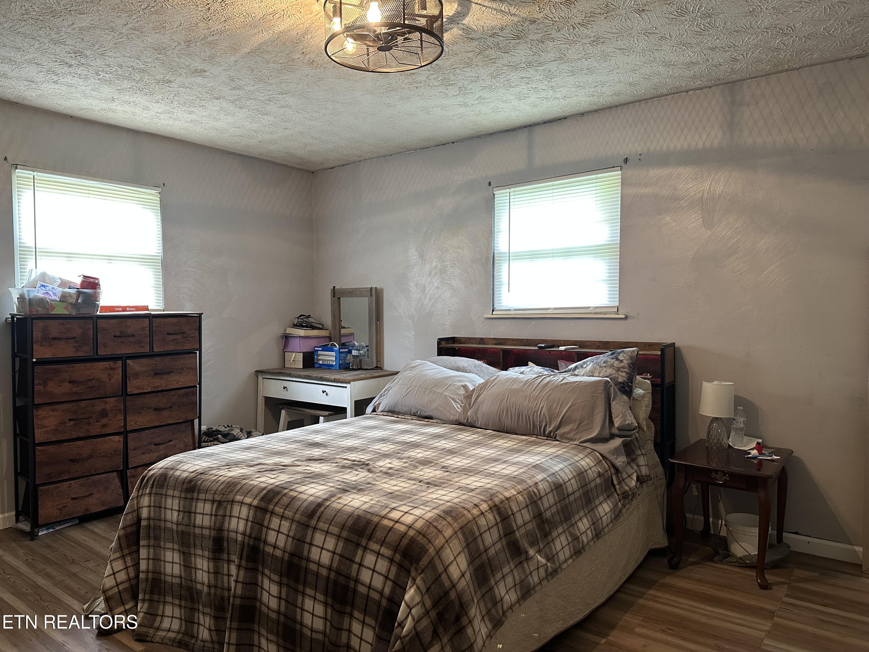 233 Watkins Lane Jacksboro TN 37757