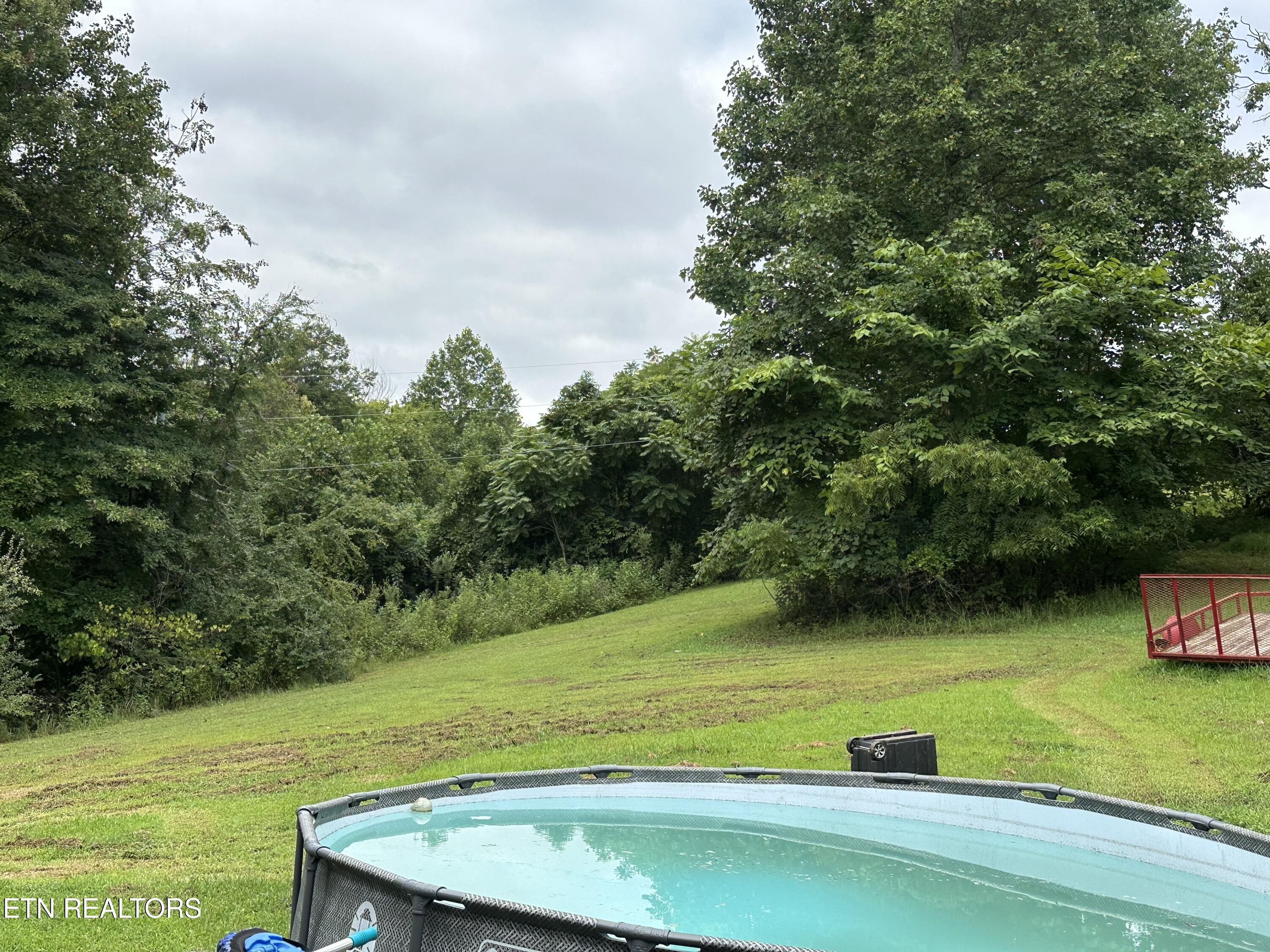 233 Watkins Lane Jacksboro TN 37757
