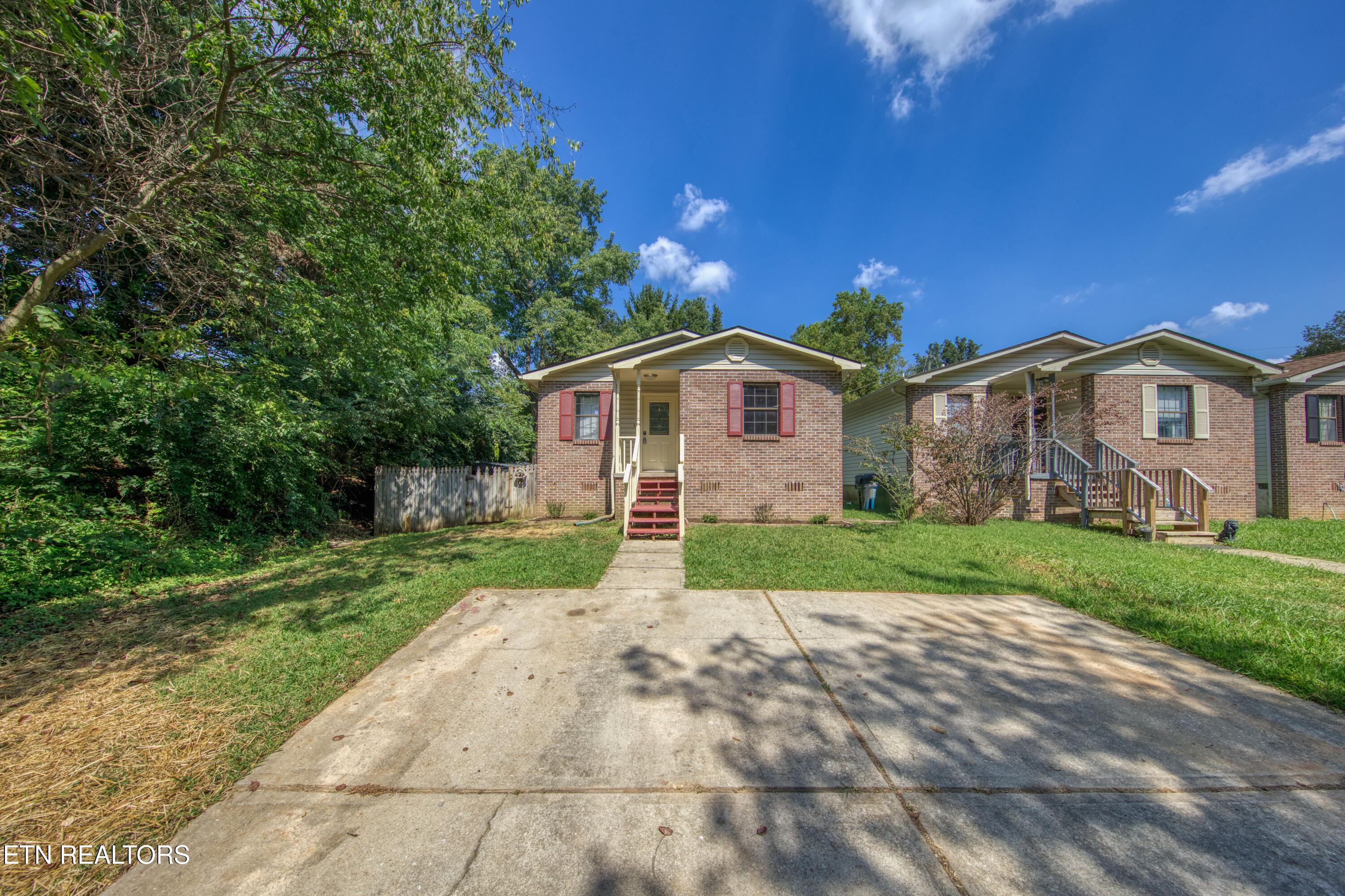 2001 Countryhill Lane Knoxville TN 37923