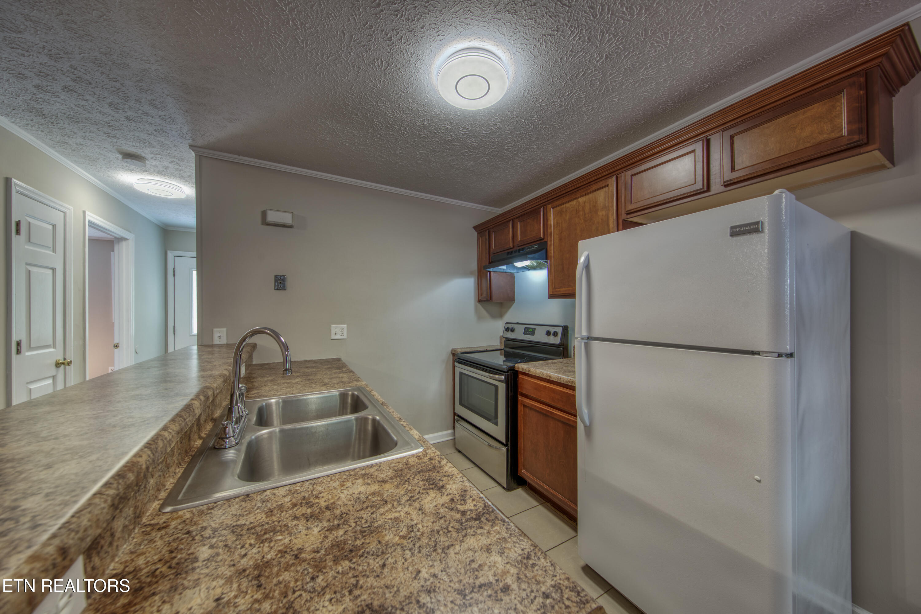 2001 Countryhill Lane Knoxville TN 37923