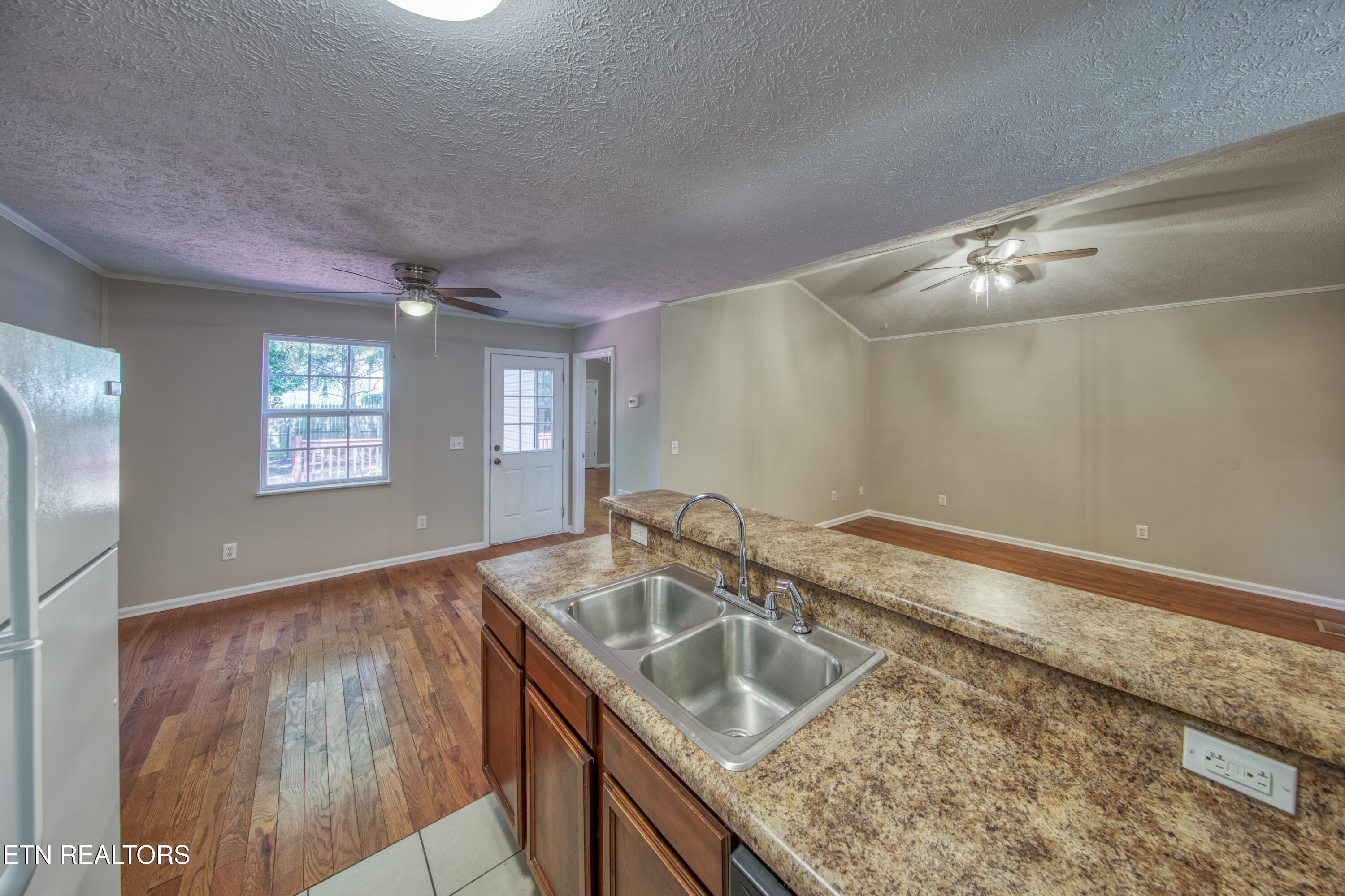 2001 Countryhill Lane Knoxville TN 37923