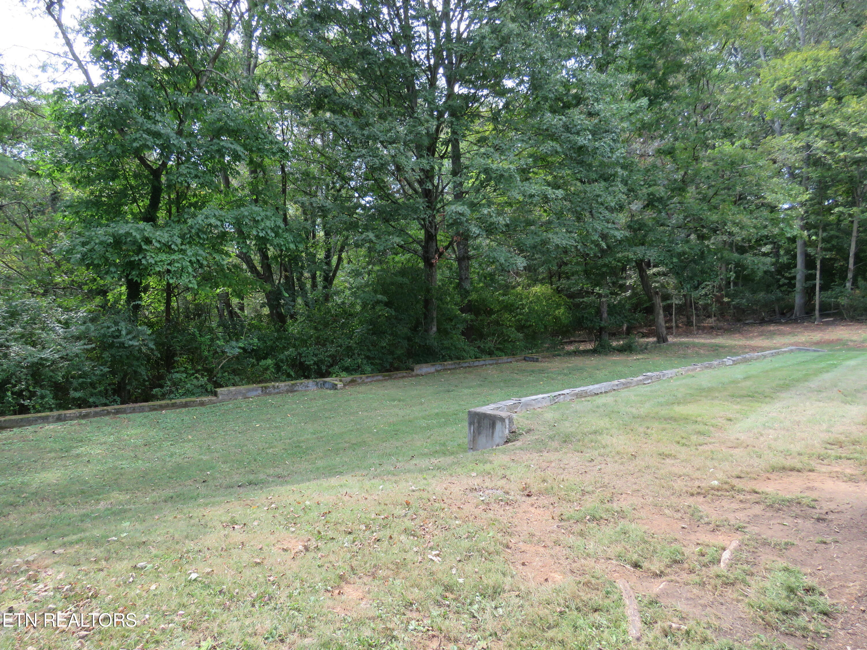 106 Norwood Lane Oak Ridge TN 37830
