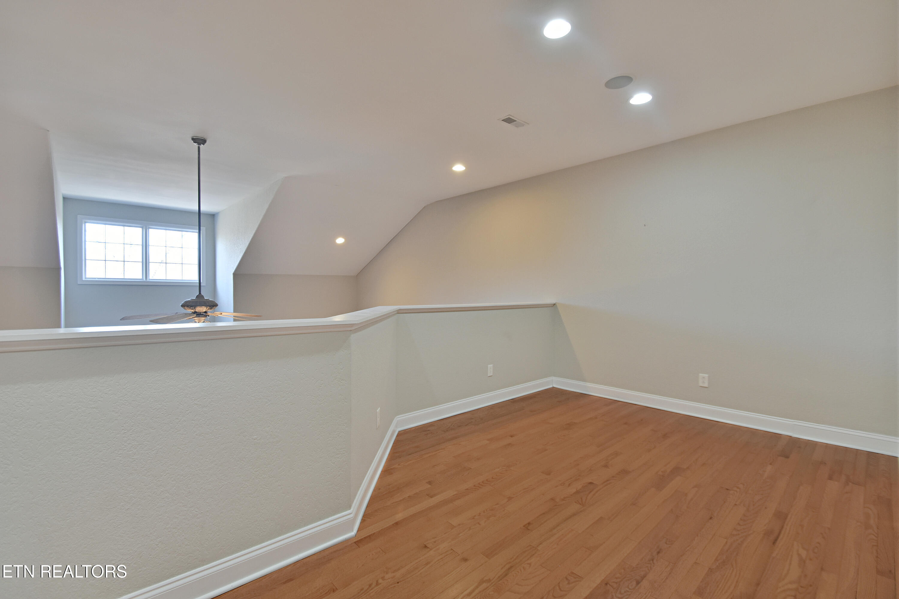 10111 Autumn Valley Lane Knoxville TN 37922