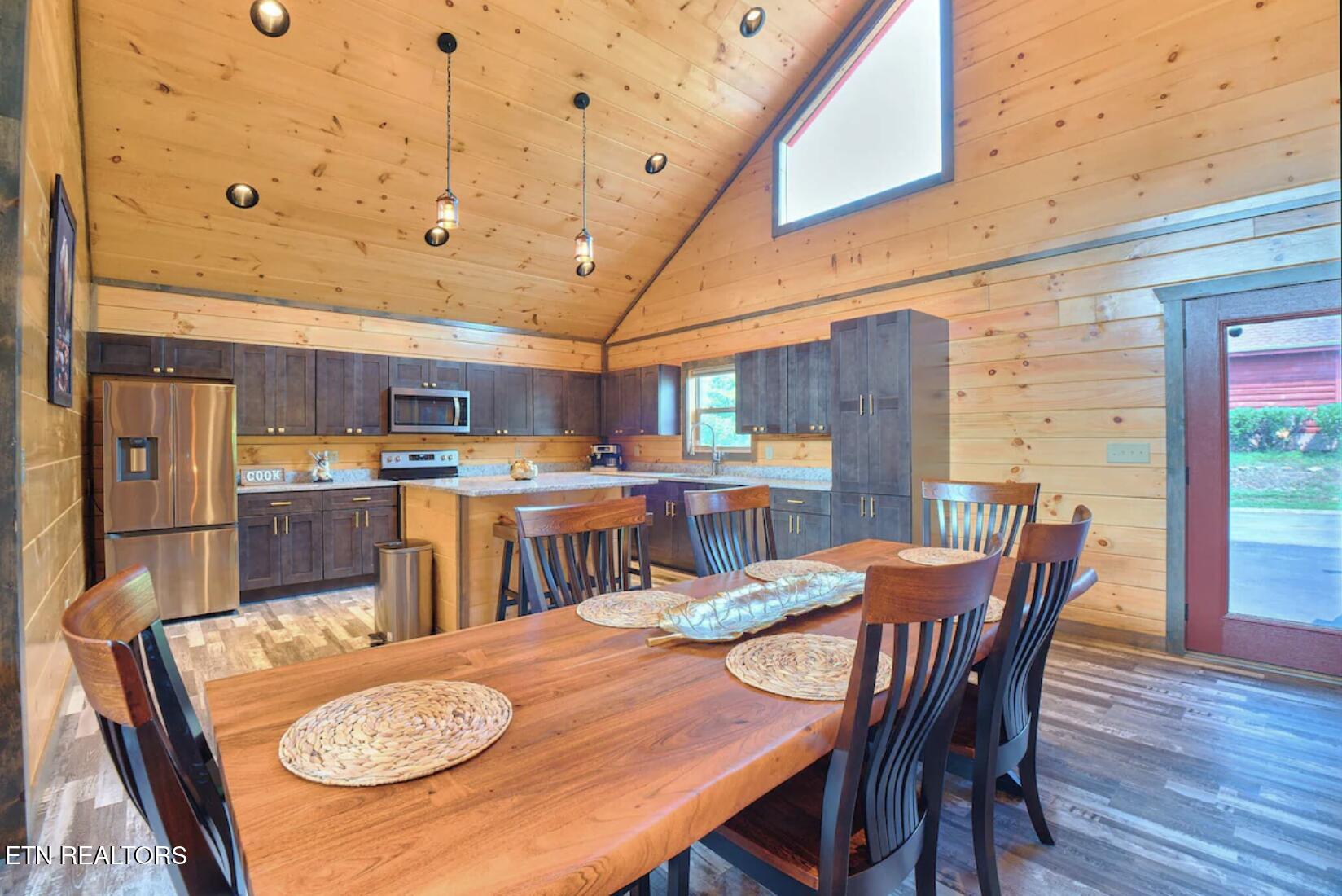 1908 Eagle Court Sevierville TN 37876