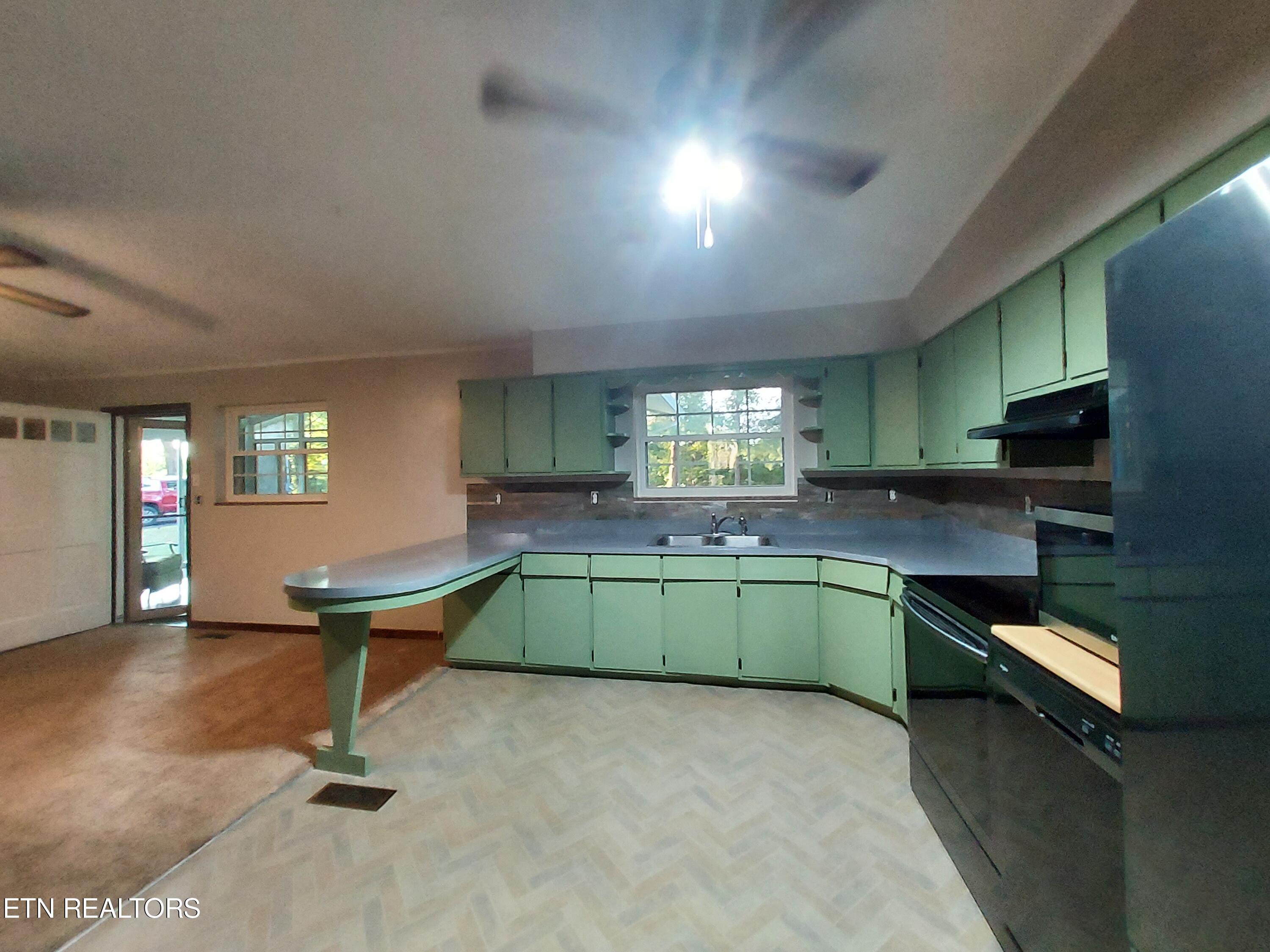 379 Luther Villa Road Sneedville TN 37869
