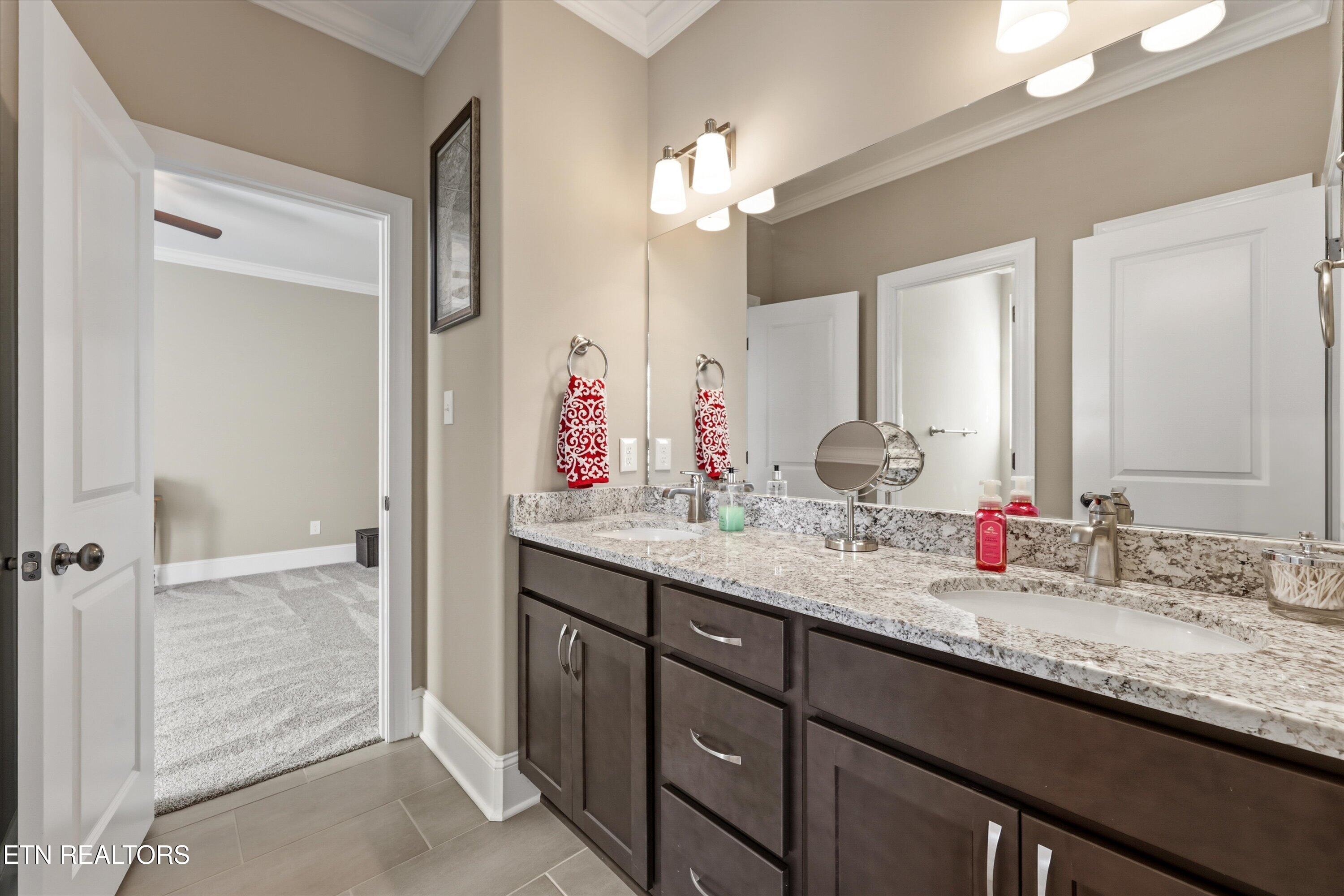 1317 Turning Leaf Lane Knoxville TN 37922