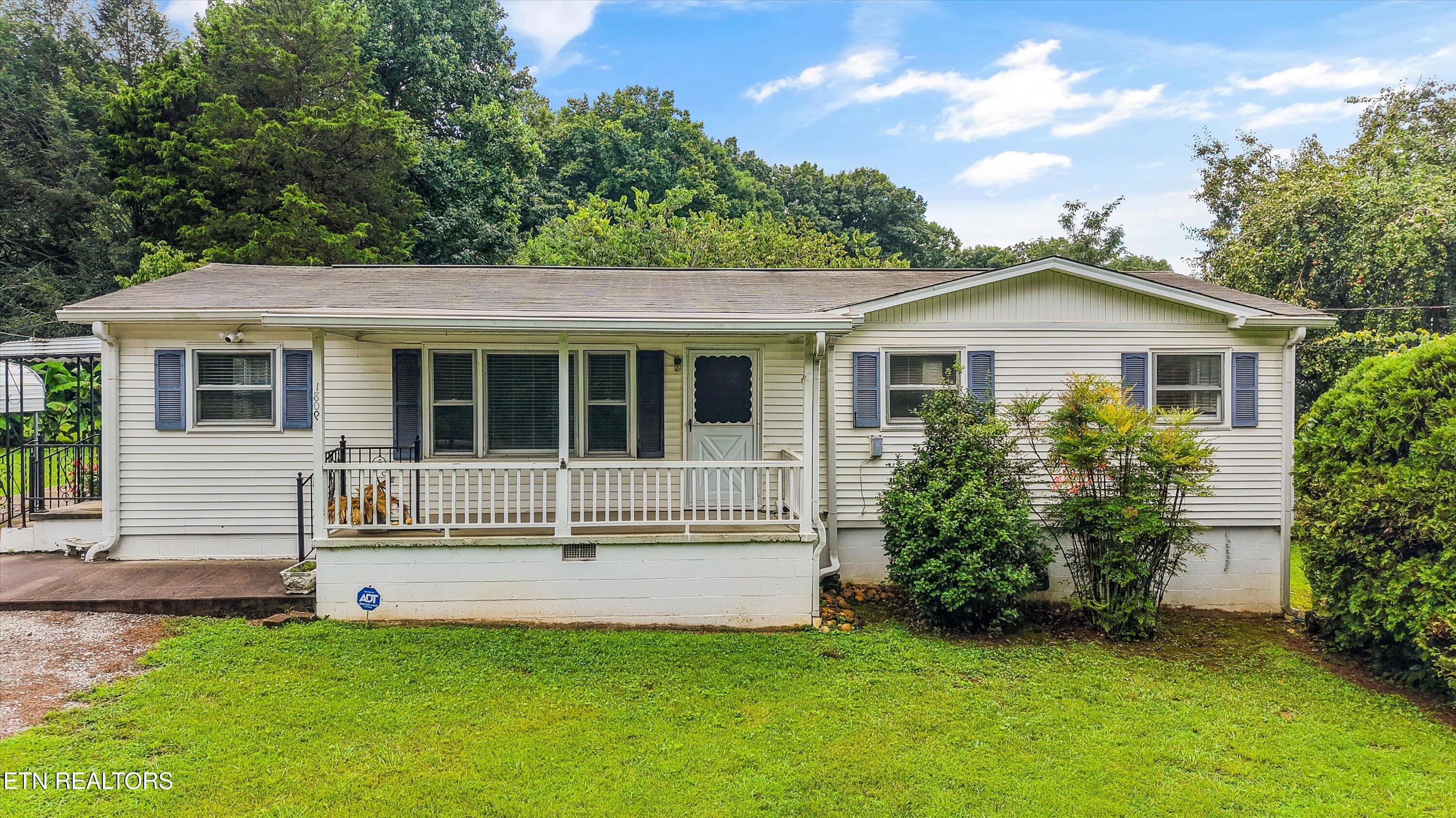 1809 Andes Road Knoxville TN 37931