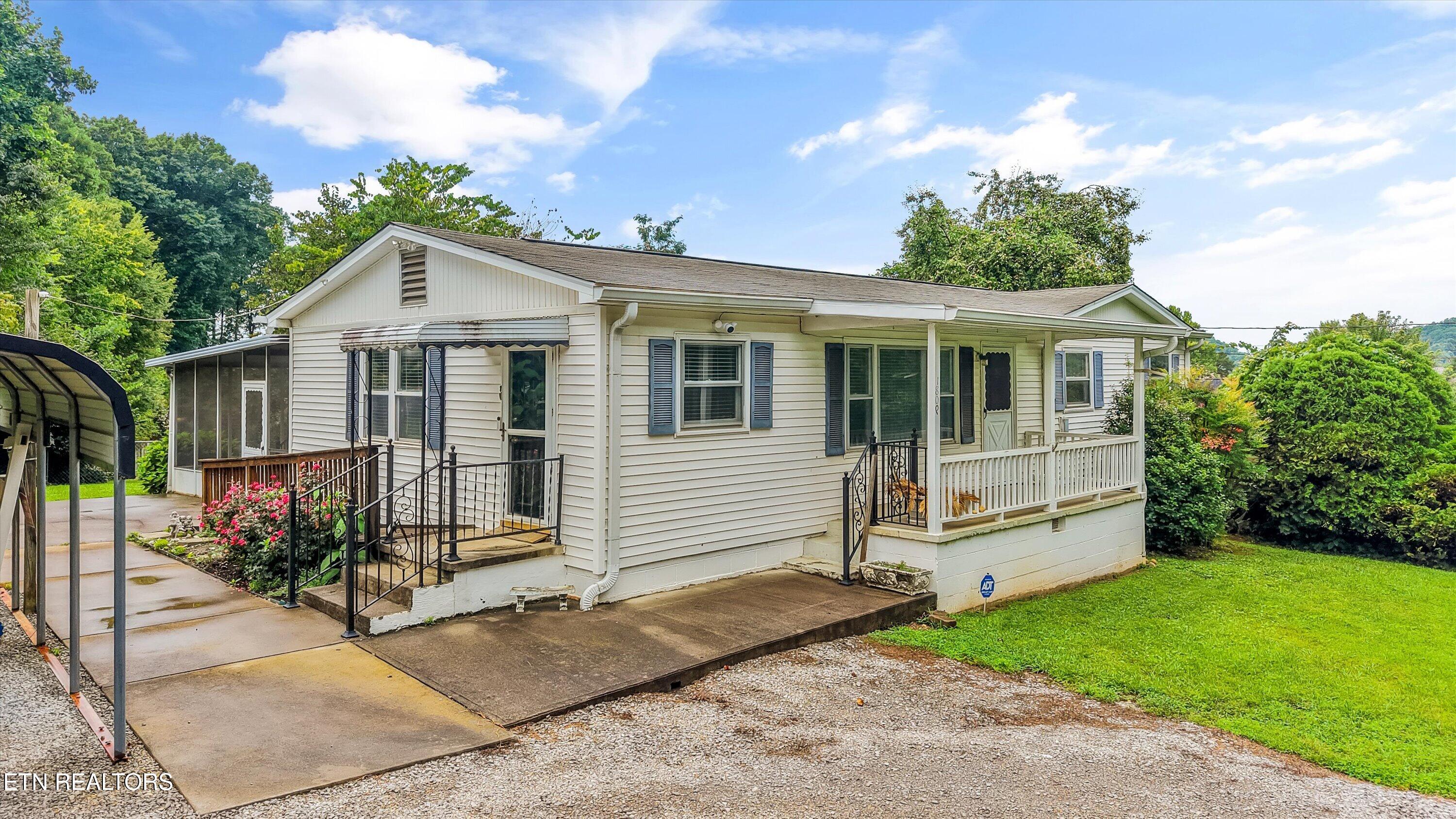 1809 Andes Road Knoxville TN 37931
