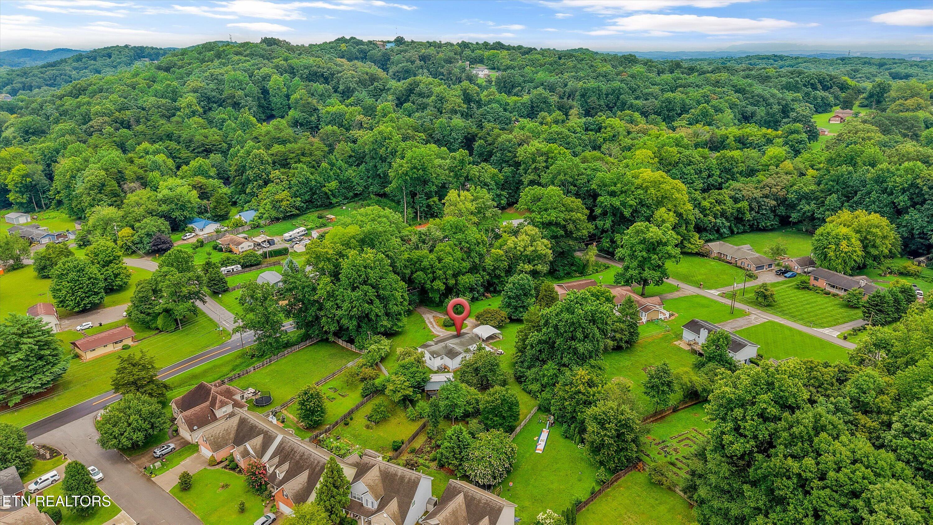 1809 Andes Road Knoxville TN 37931