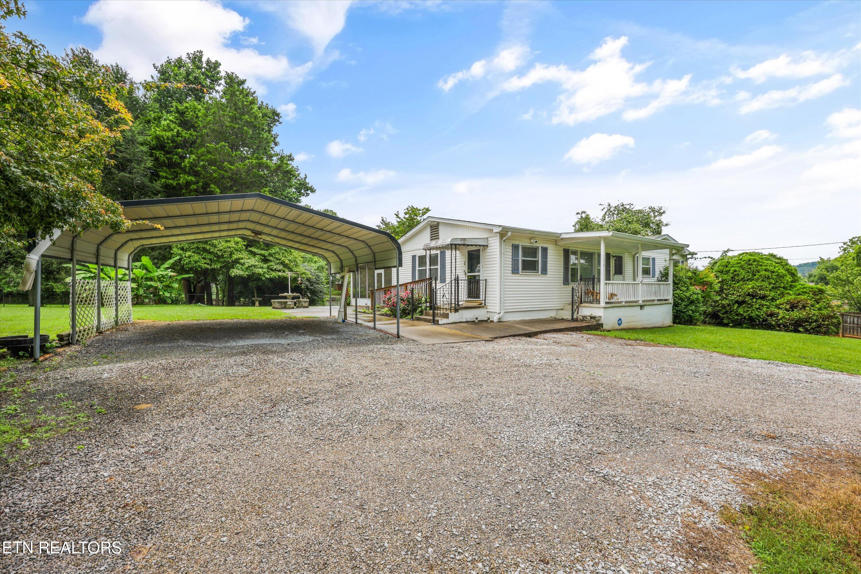 1809 Andes Road Knoxville TN 37931