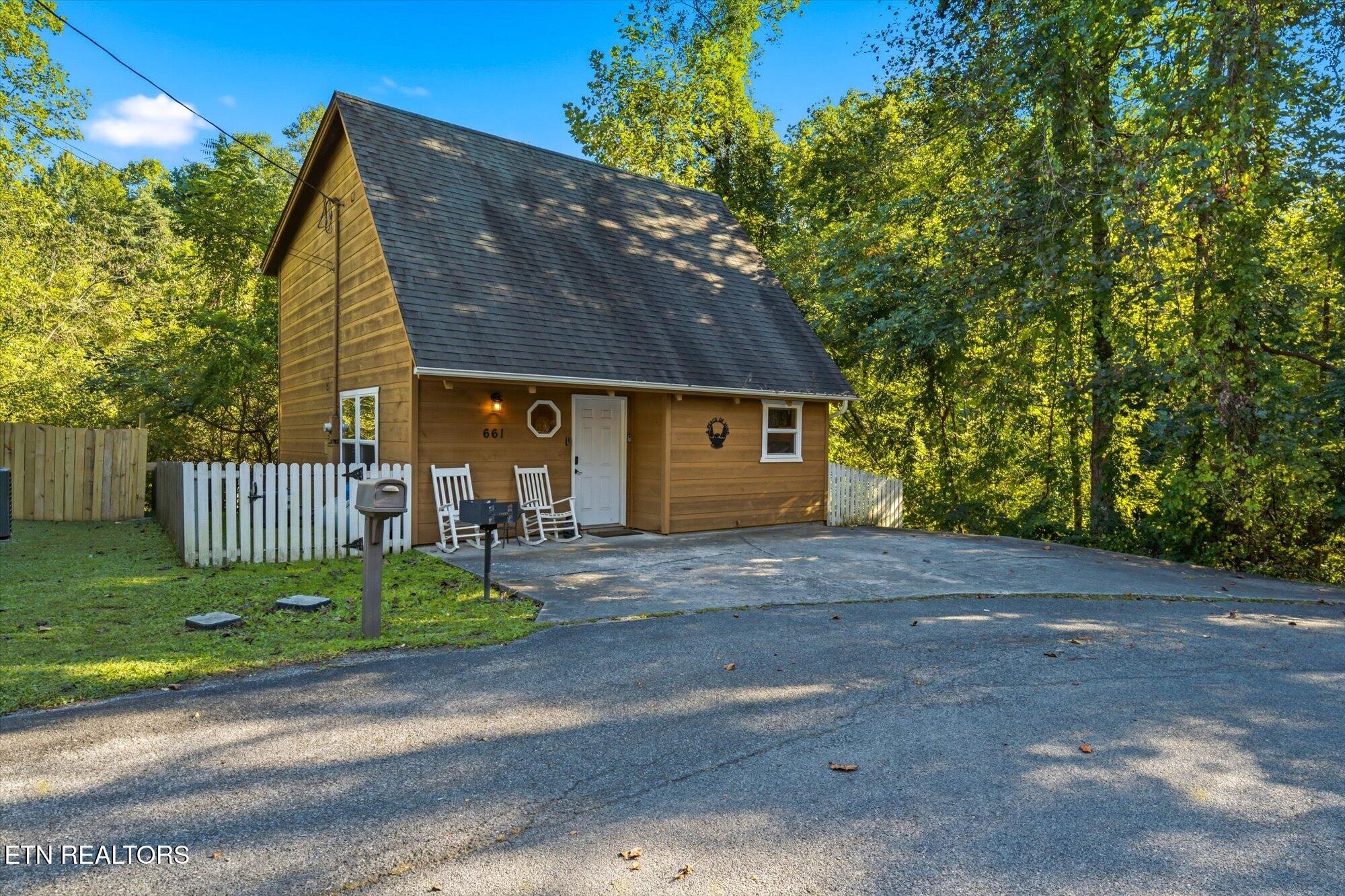 661 Morning Mist Way Gatlinburg TN 37738