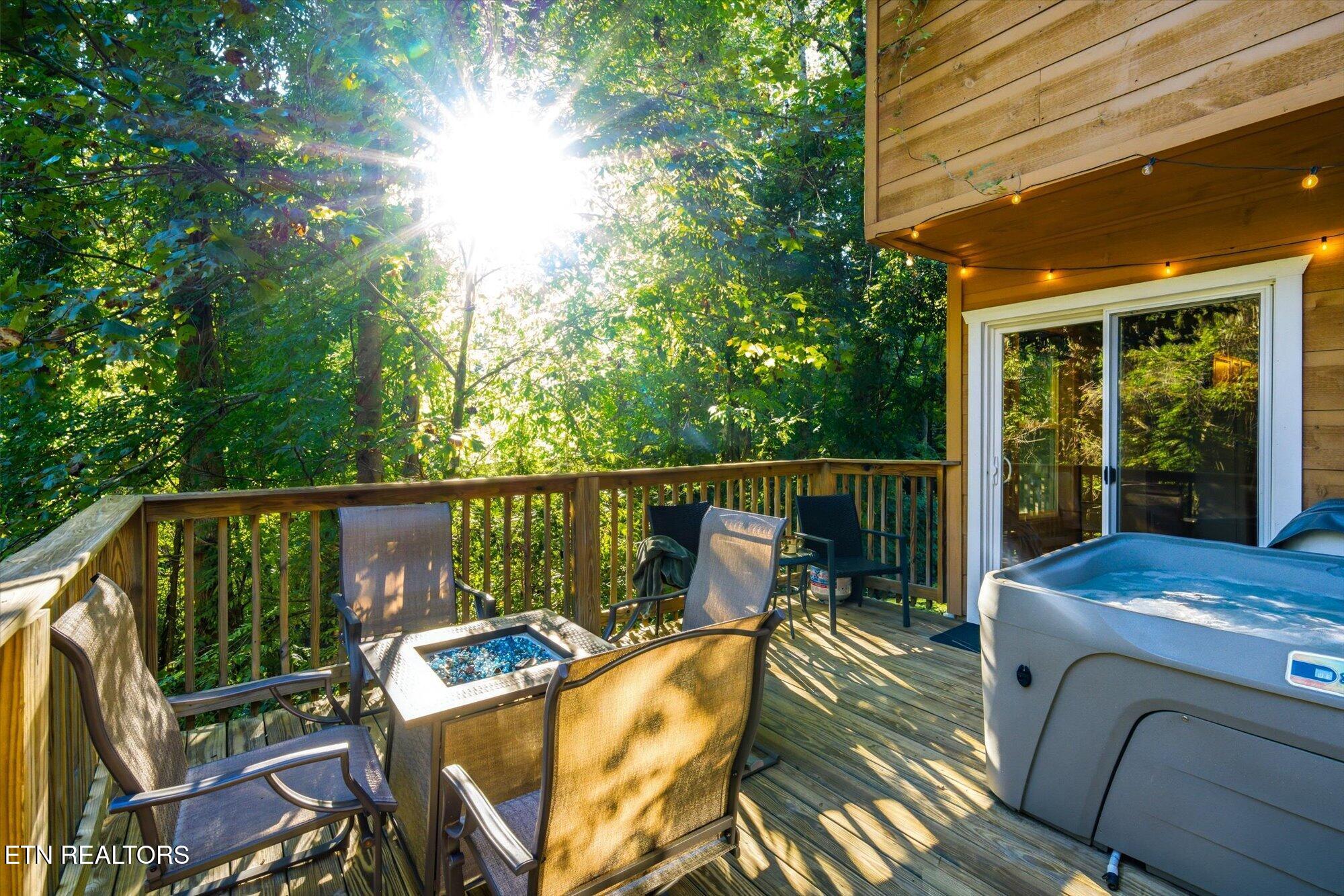 661 Morning Mist Way Gatlinburg TN 37738