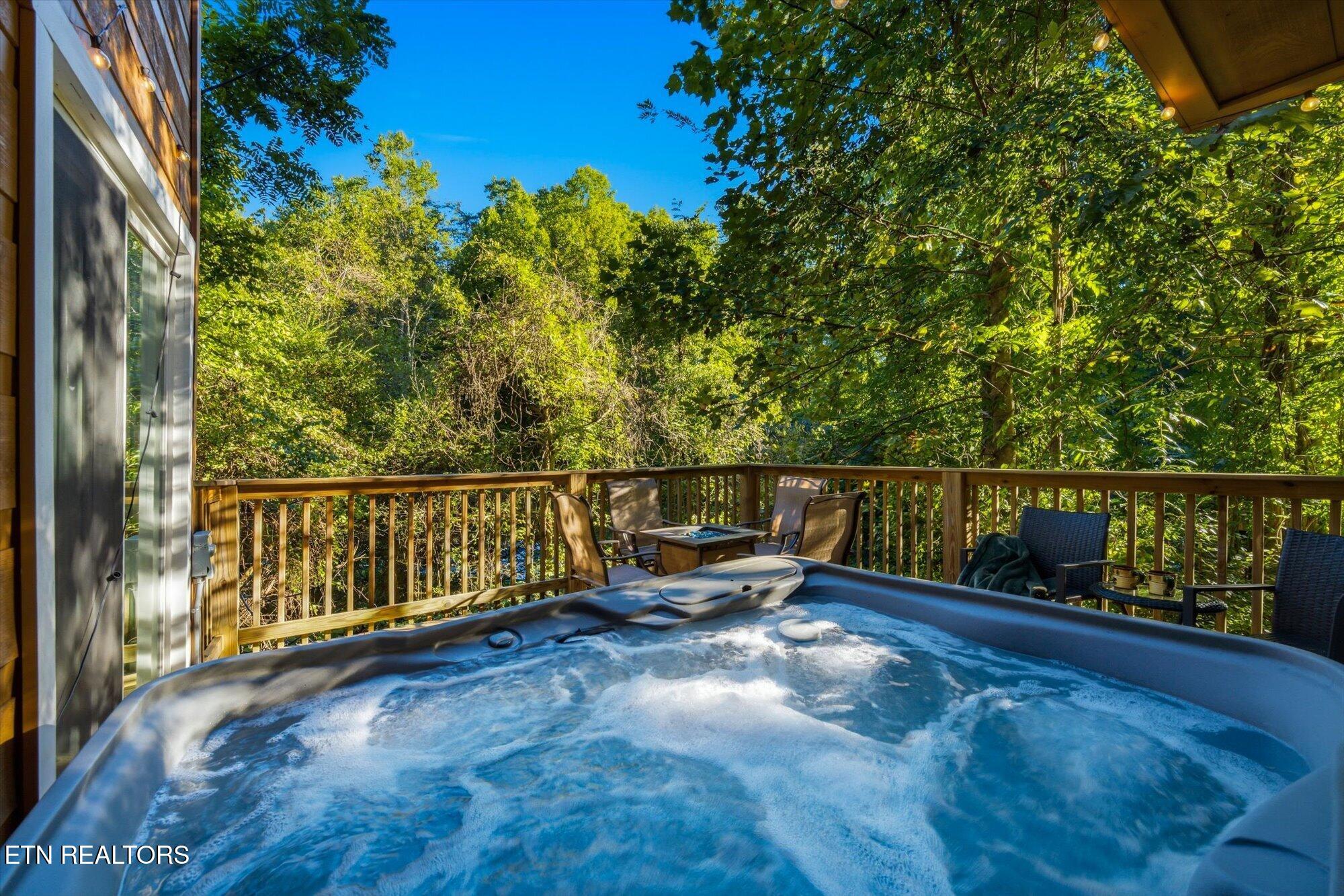 661 Morning Mist Way Gatlinburg TN 37738