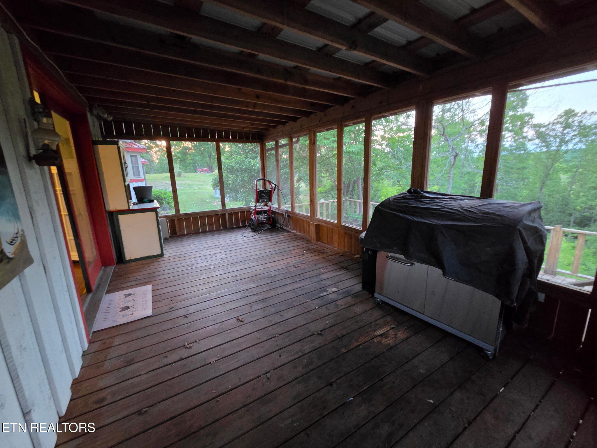 141 Central Avenue Robbins TN 37852