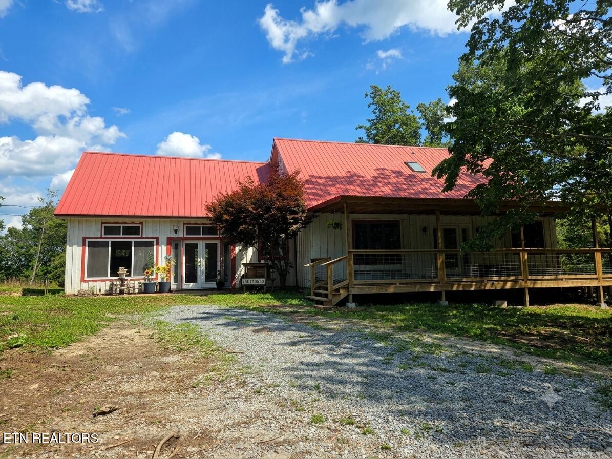 141 Central Avenue Robbins TN 37852