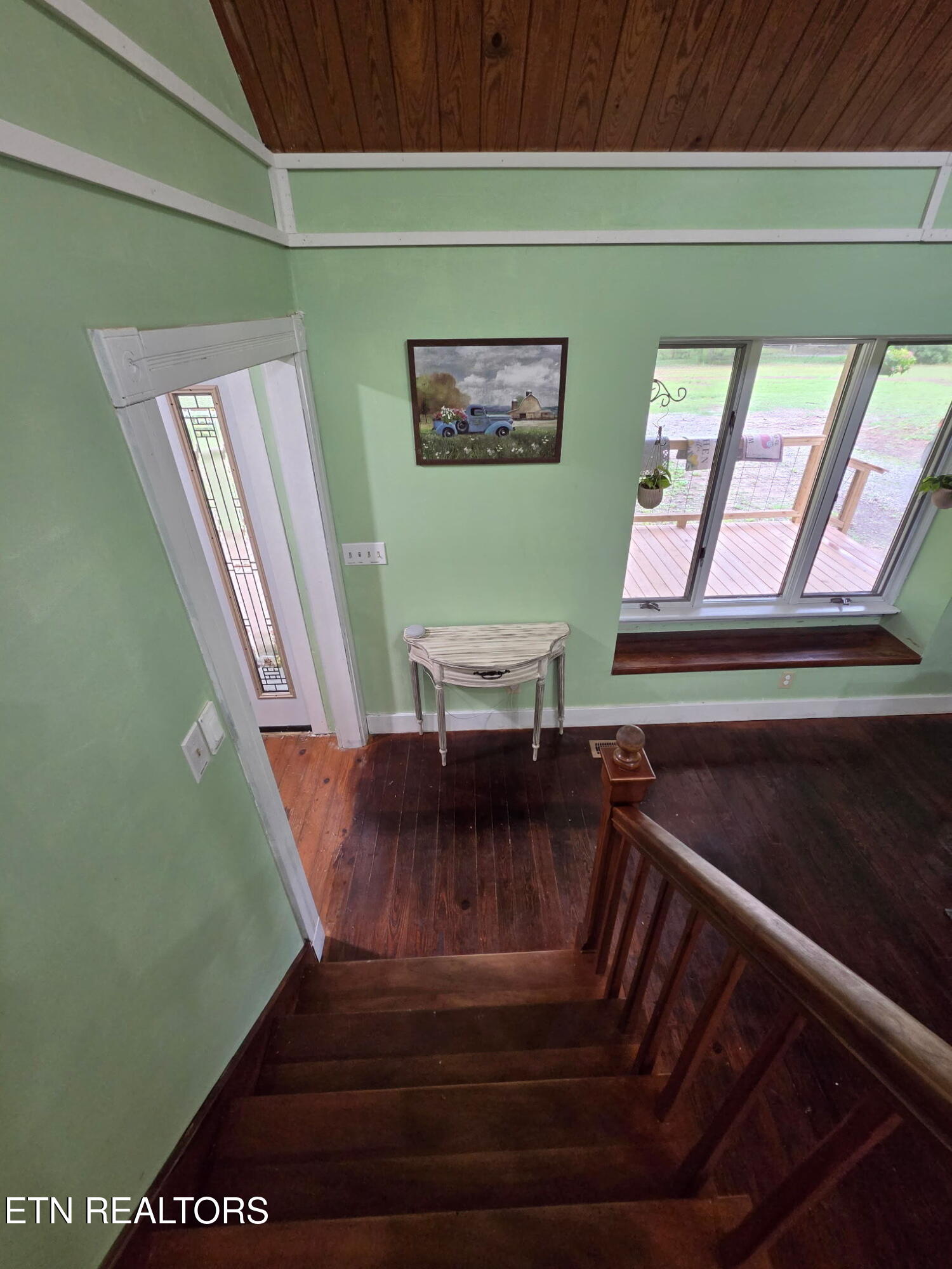 141 Central Avenue Robbins TN 37852