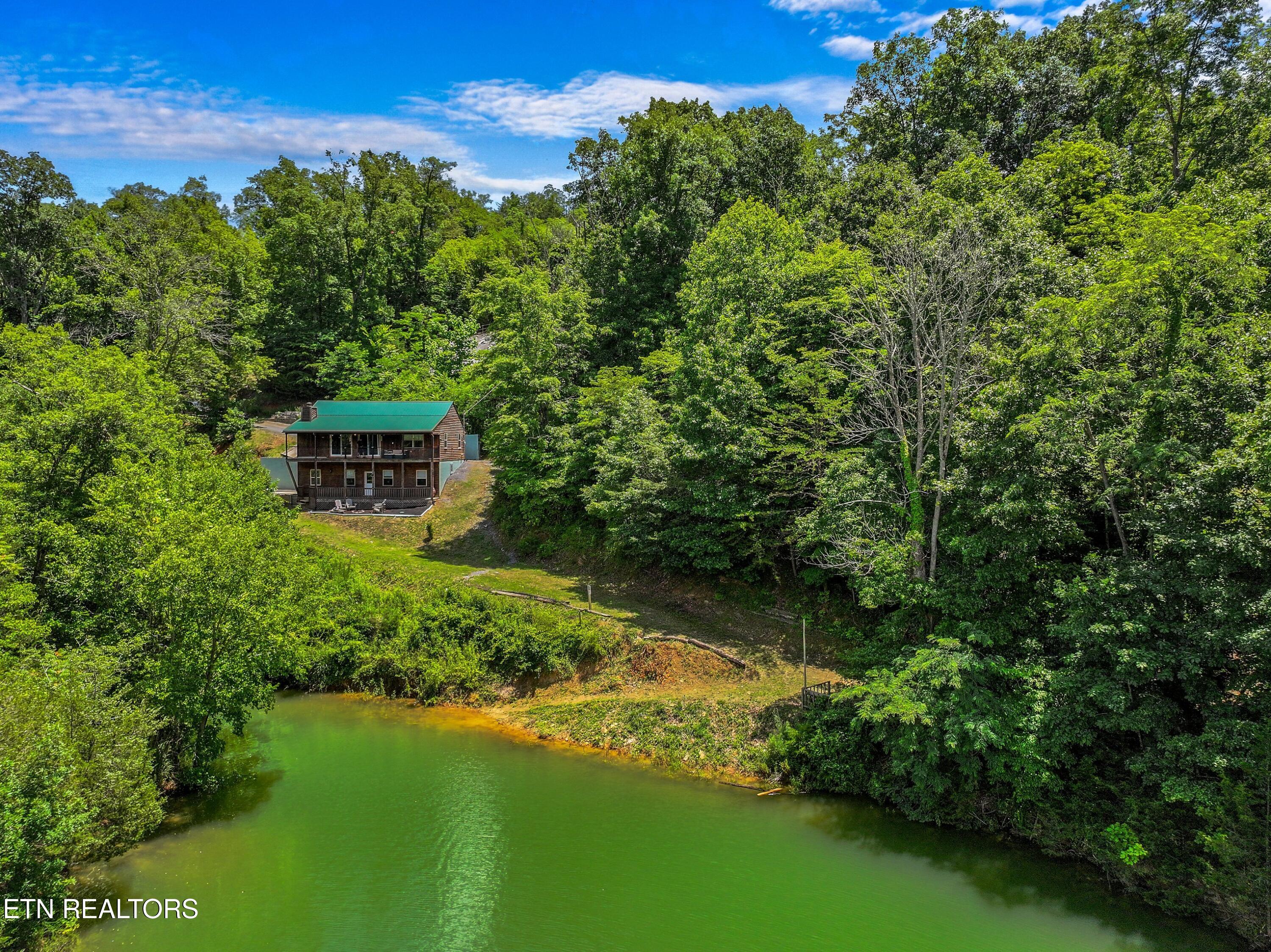 2759 Wildwood Road Dandridge TN 37725