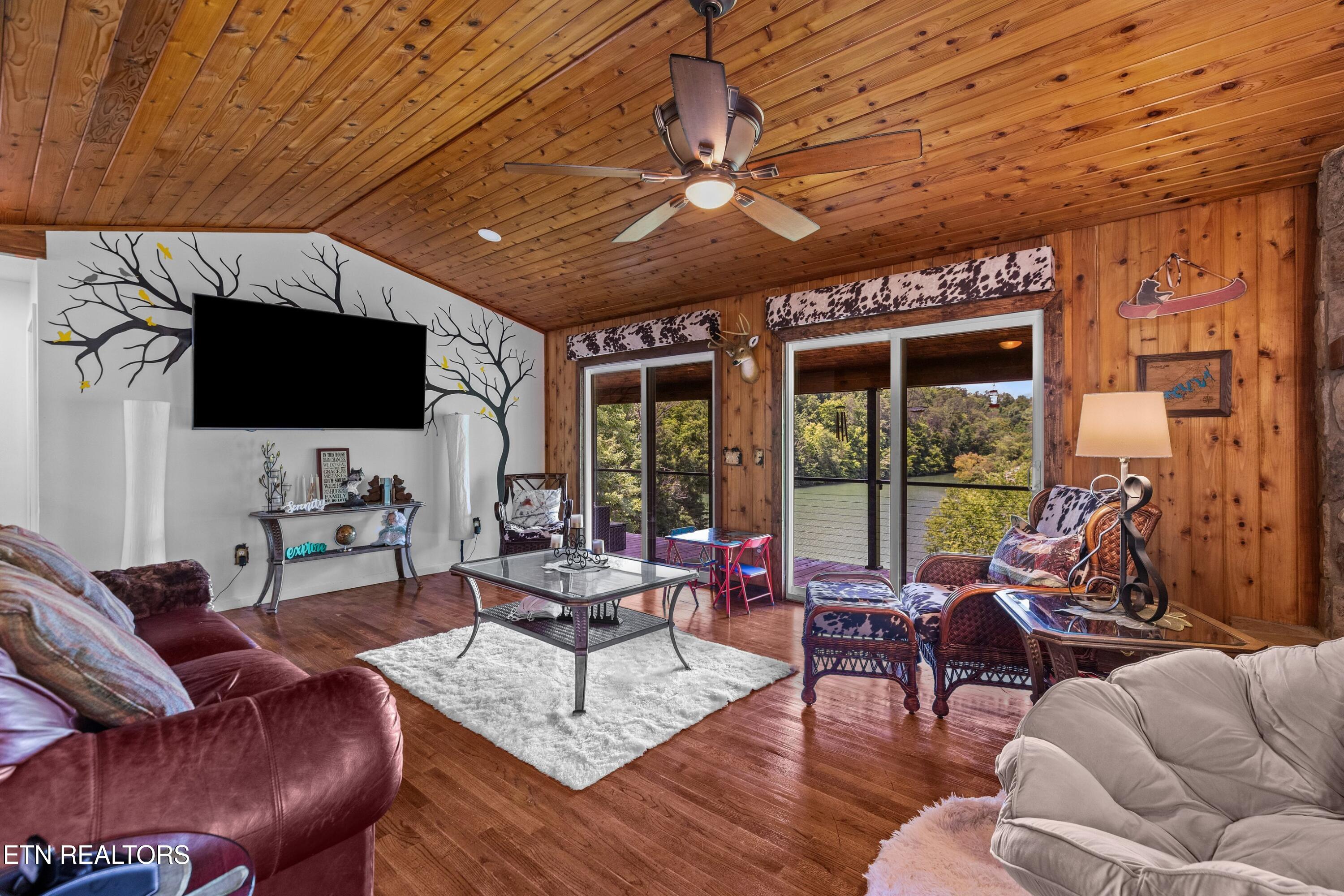 2759 Wildwood Road Dandridge TN 37725