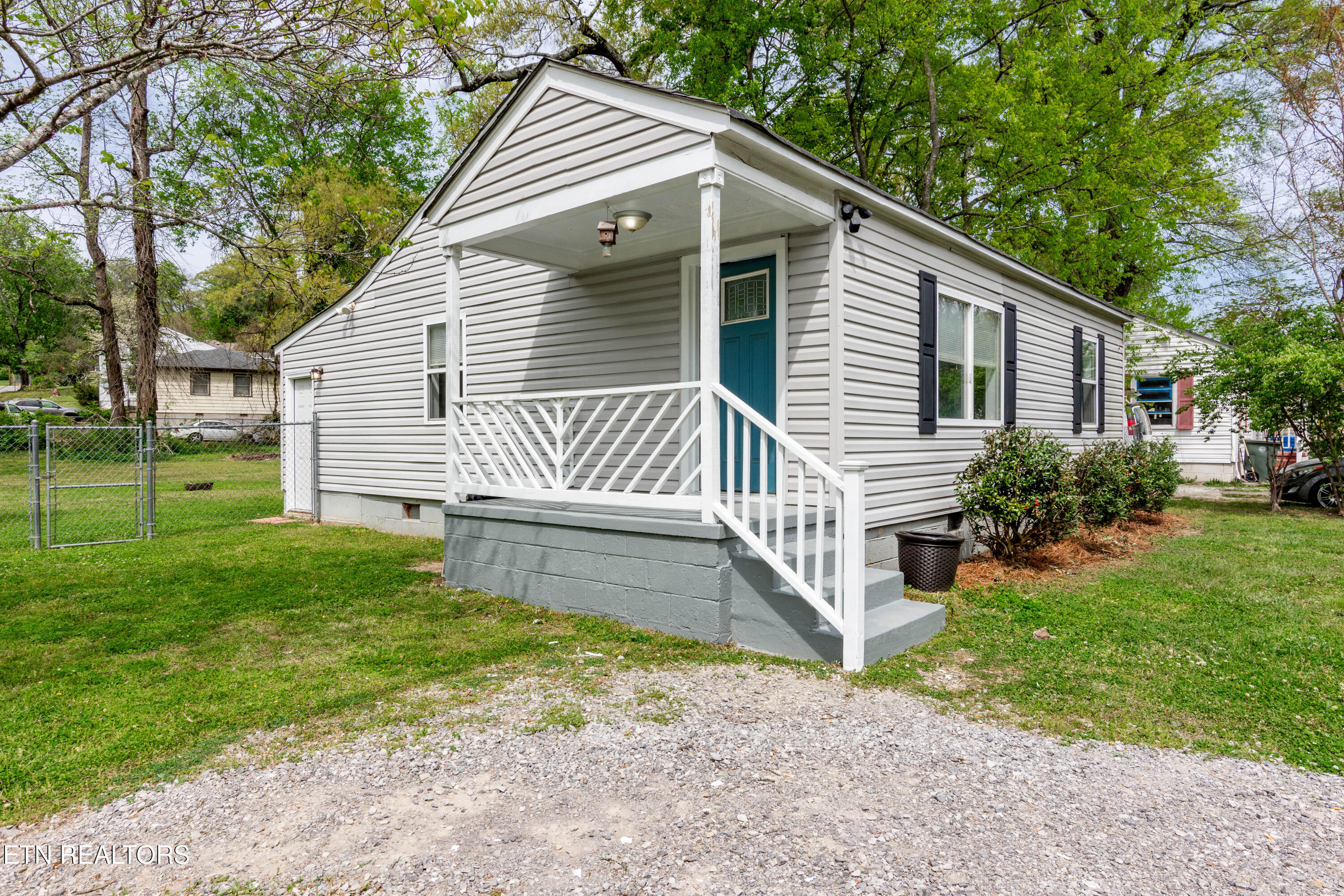 3931 Birmingham Drive Chattanooga TN 37415